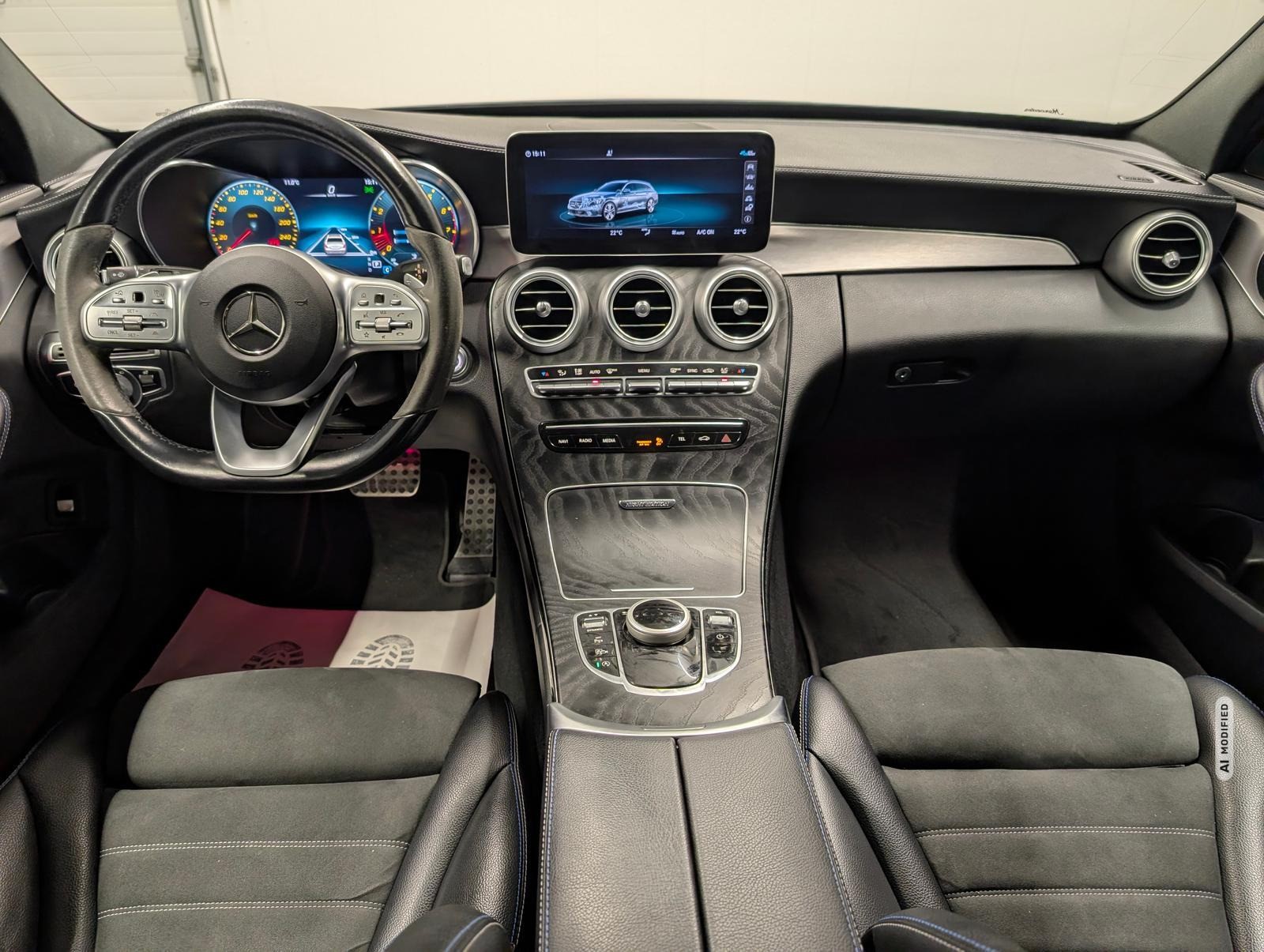 Mercedes-Benz C 220 d AMG-Line Night Edition LED/Navi/AHK/18-LM