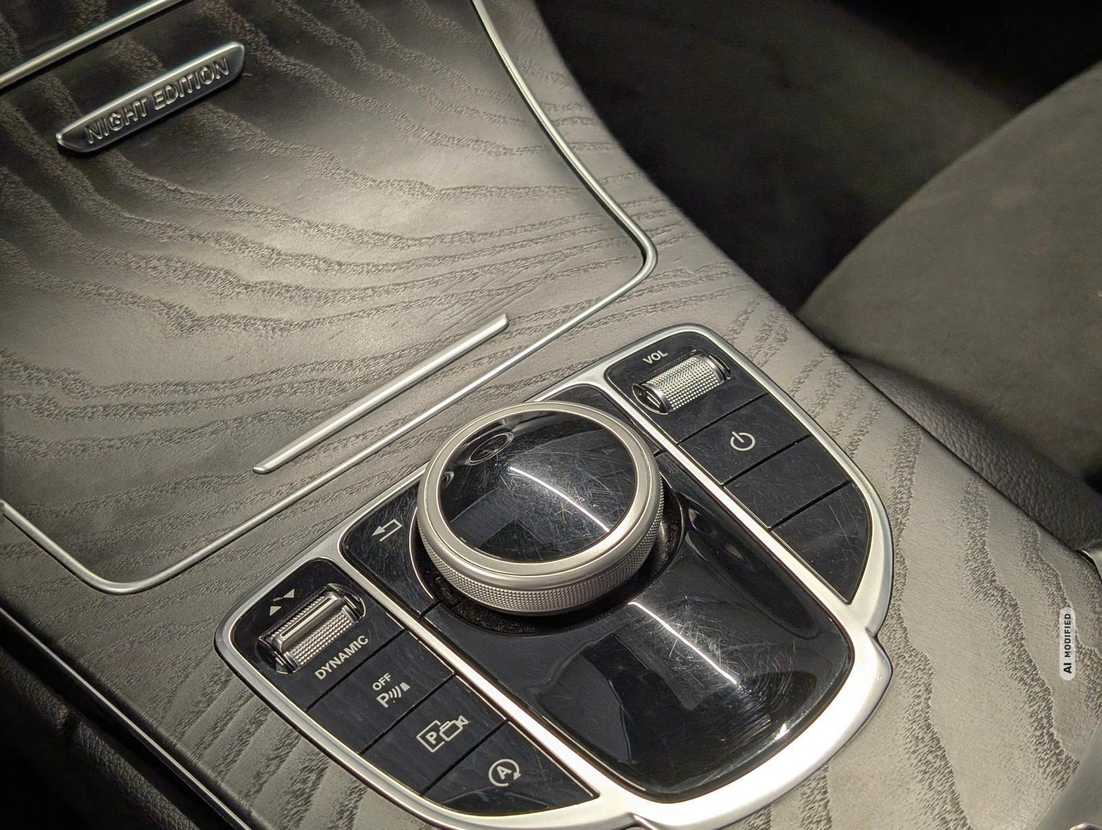 Mercedes-Benz C 220 d AMG-Line Night Edition LED/Navi/AHK/18-LM