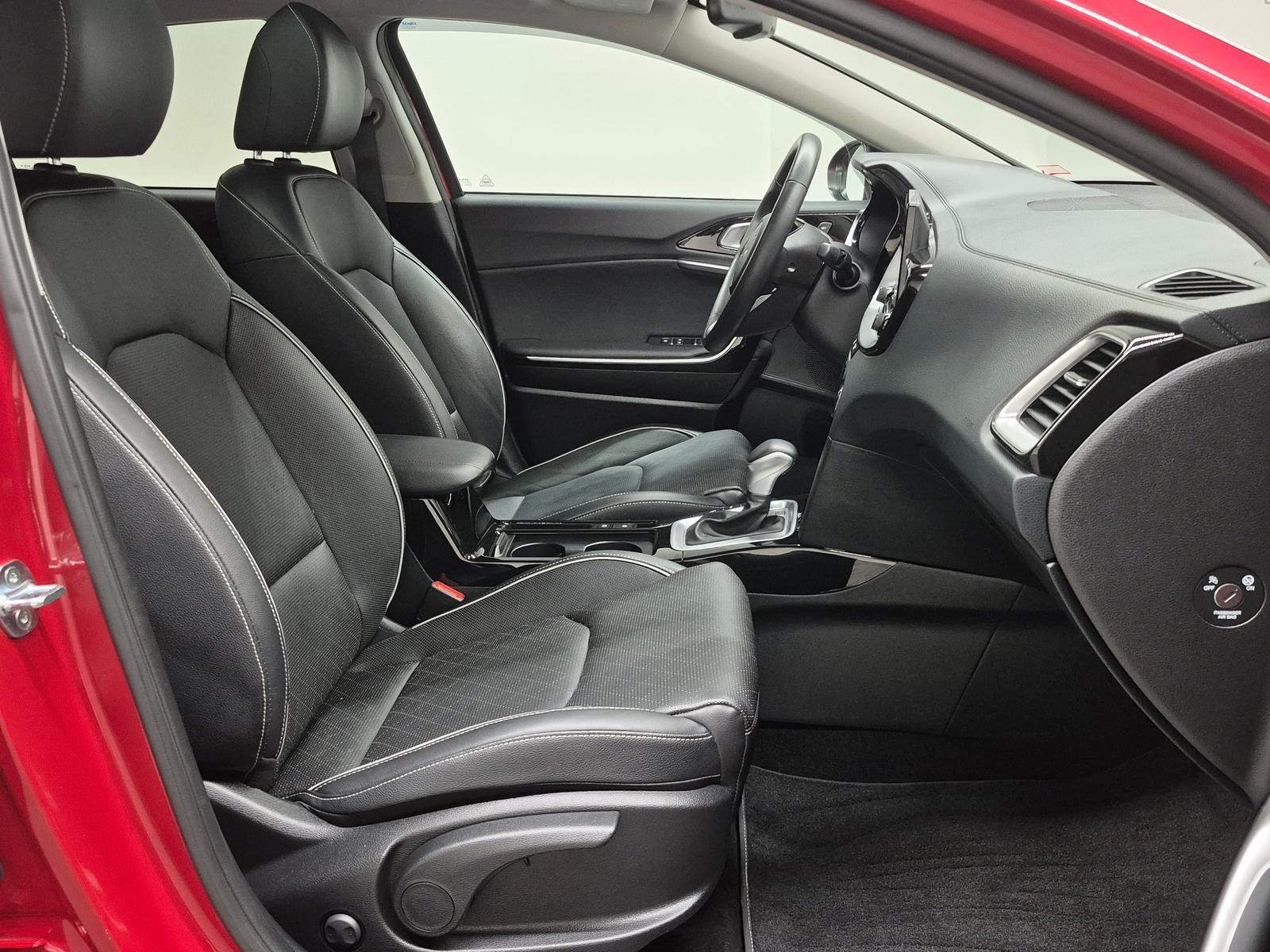 Kia XCeed Platinum LED/Navi/Pano/JBL/4xSHZ/Kam/18LM