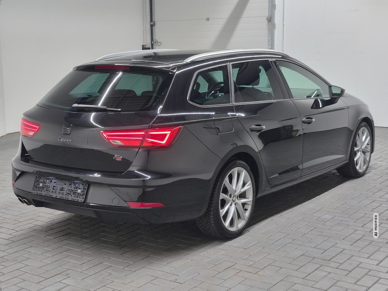 Seat Leon ST FR LED/Navi/Beats/Keyl./DCC/SHZ/Kam/18LM