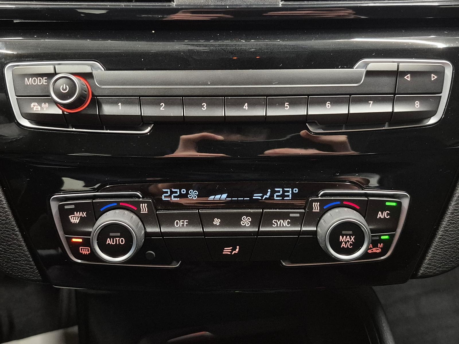 BMW X1 sDrive 18i  Navi/PDC/Tempom./17-LM