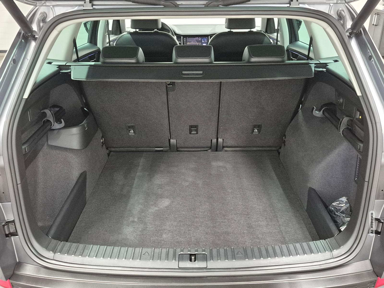 Skoda Kodiaq 4x4 Soleil LED/Nav/Sthzg/SHZ/Kam/AHK/19LM