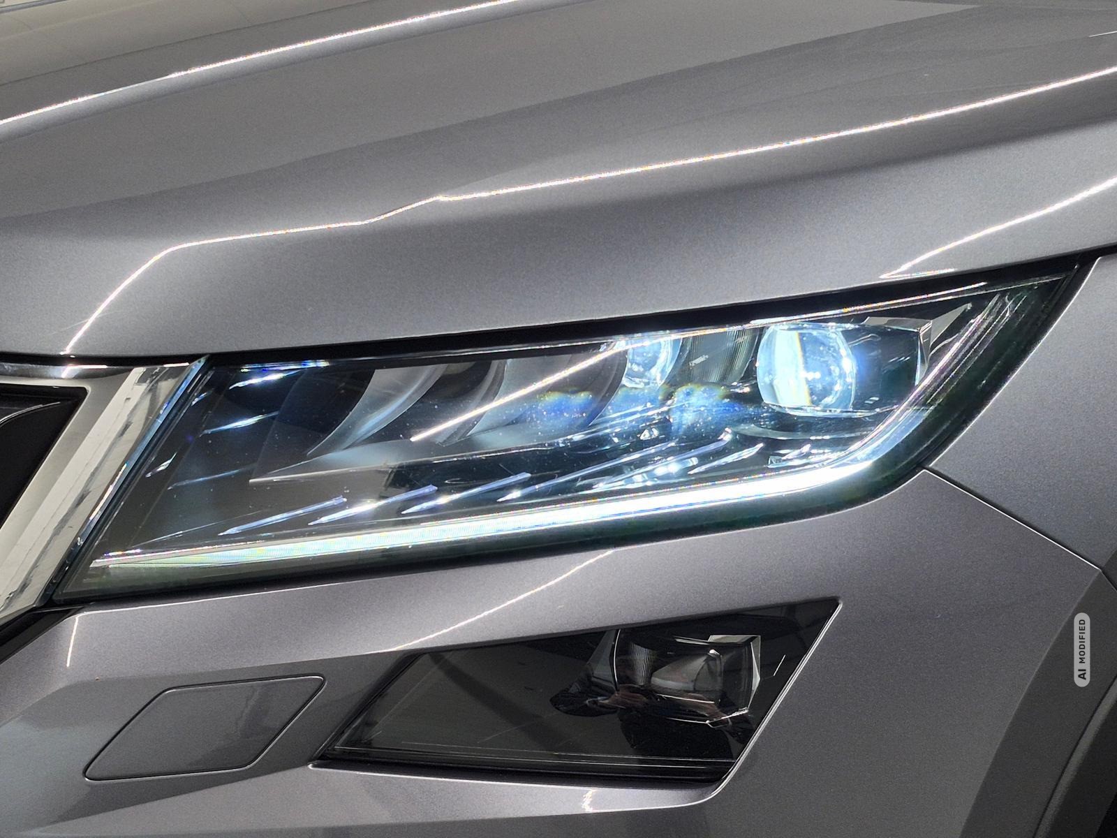 Skoda Kodiaq 4x4 Soleil LED/Nav/Sthzg/SHZ/Kam/AHK/19LM
