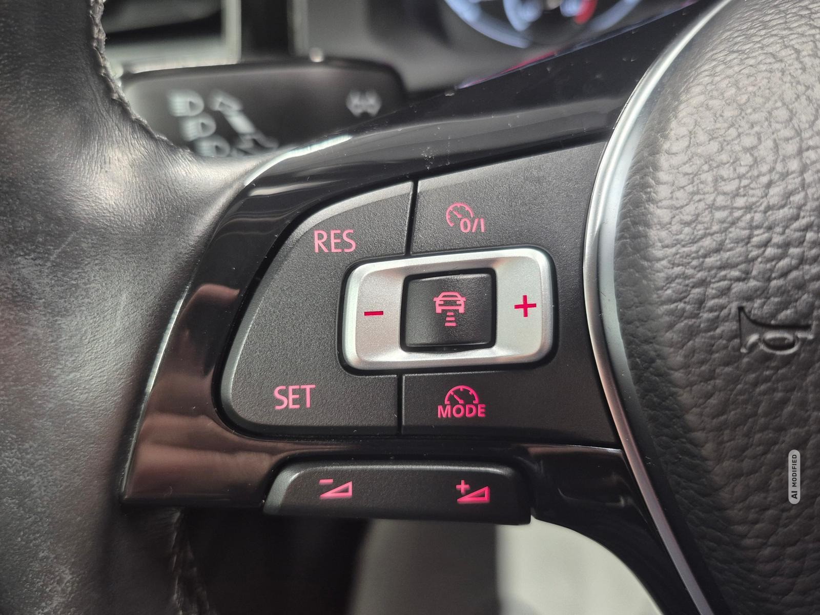 Volkswagen Polo Join ACC/SHZ/PDC/Kam/Klimaaut./Keyl./15-LM