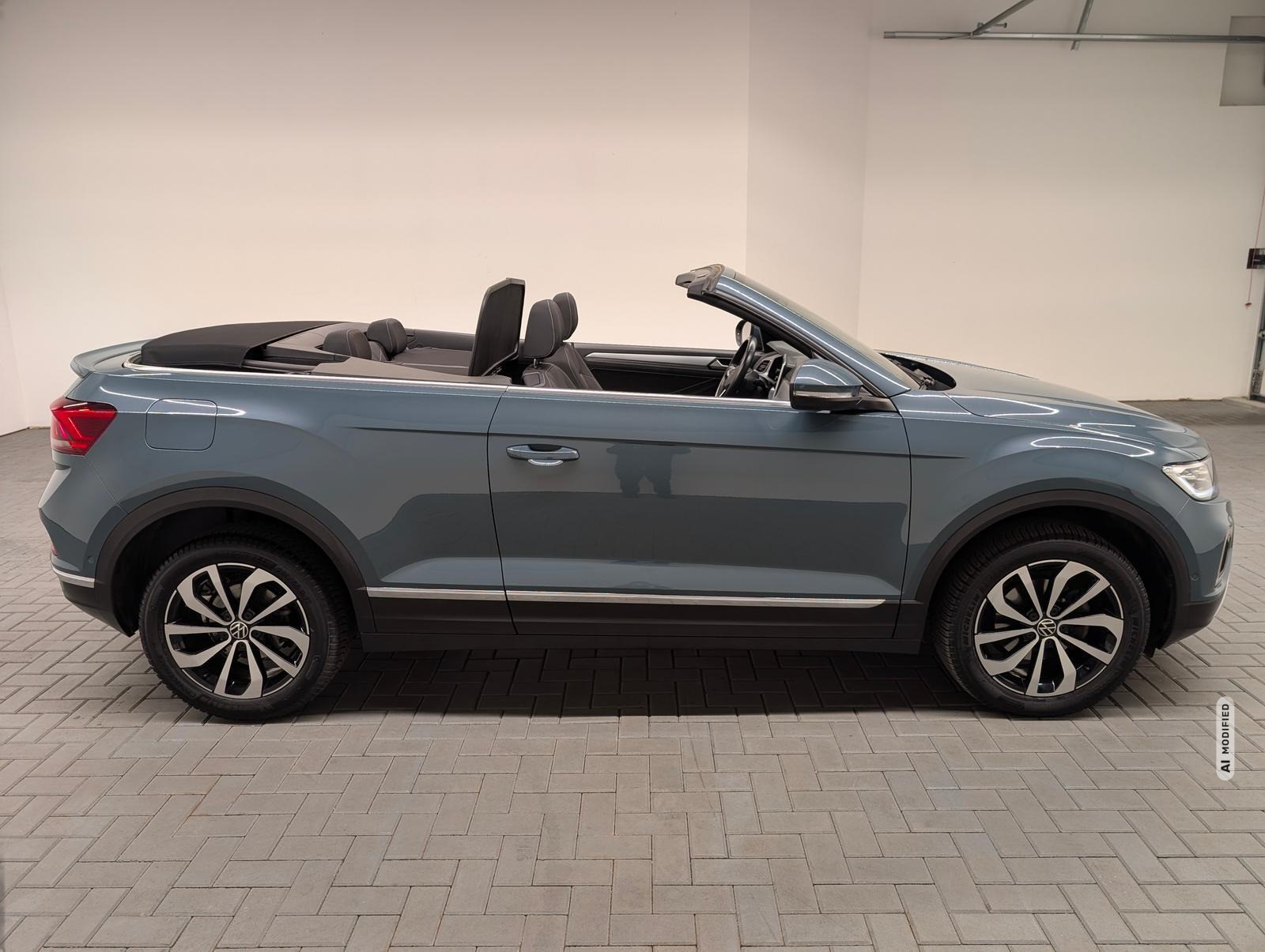 Volkswagen T-Roc T-Roc Cabrio Style IQ-Light/SHZ/Kam/AHK/ACC/17LM