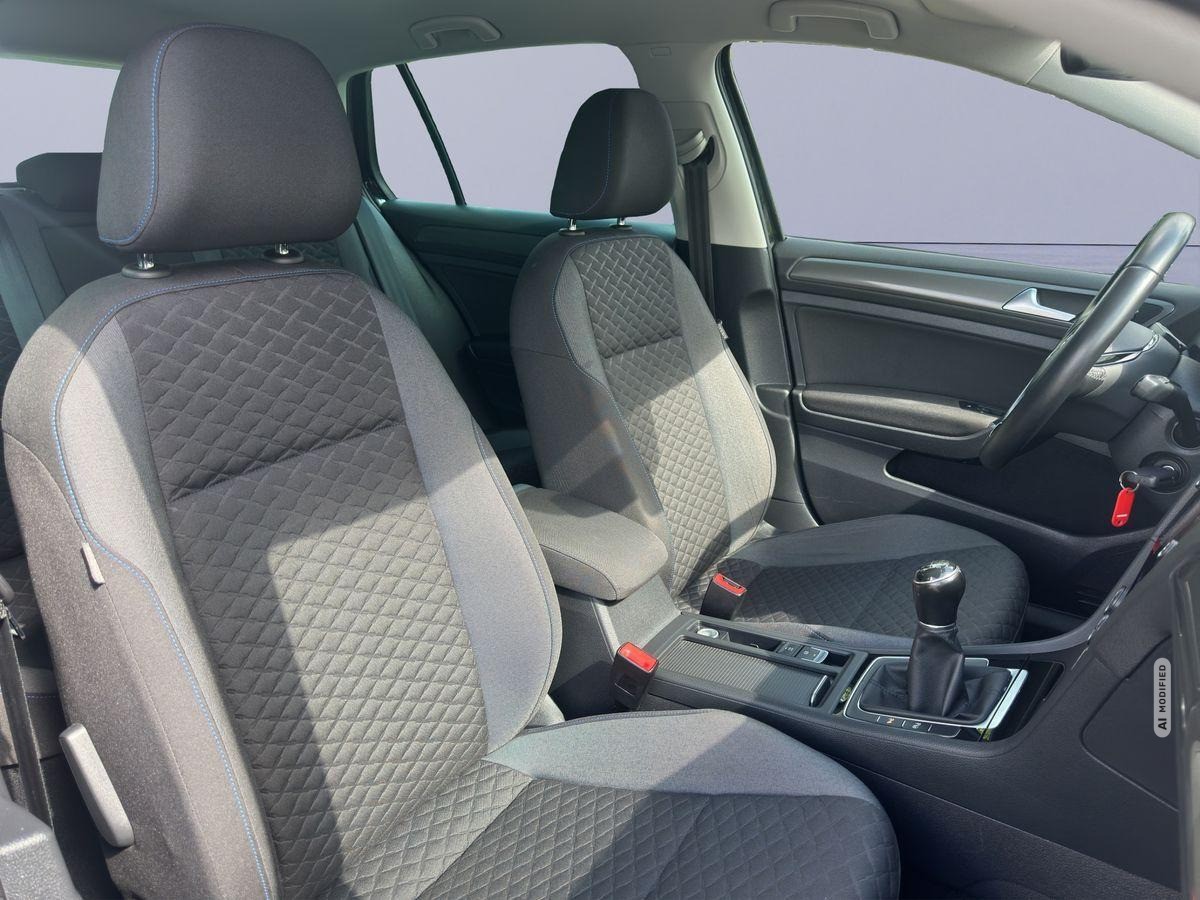 Volkswagen Golf VII Join App-Connect/SHZ/Kam/AHK/Navi
