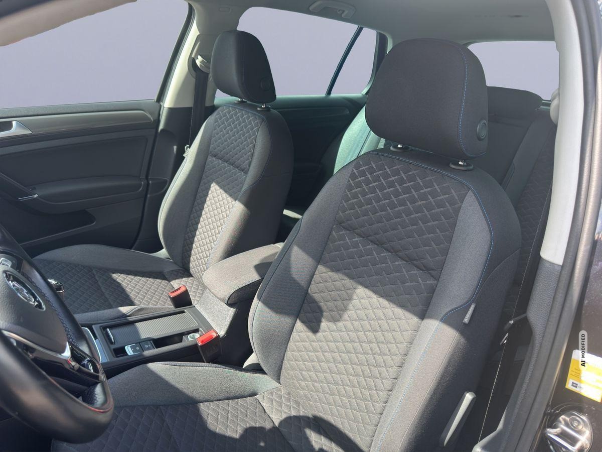 Volkswagen Golf VII Join App-Connect/SHZ/Kam/AHK/Navi