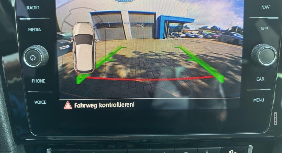 Volkswagen Golf VII Join App-Connect/SHZ/Kam/AHK/Navi