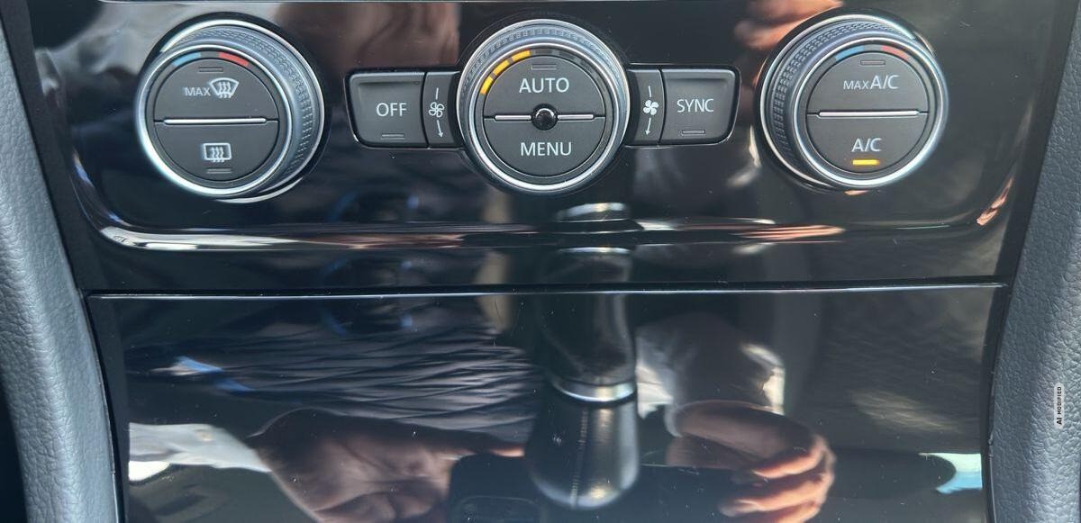 Volkswagen Golf VII Join App-Connect/SHZ/Kam/AHK/Navi