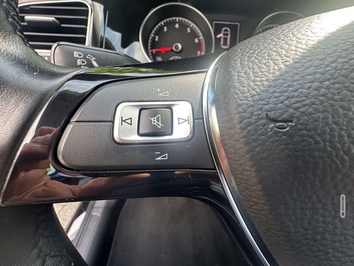 Volkswagen Golf VII Join App-Connect/SHZ/Kam/AHK/Navi