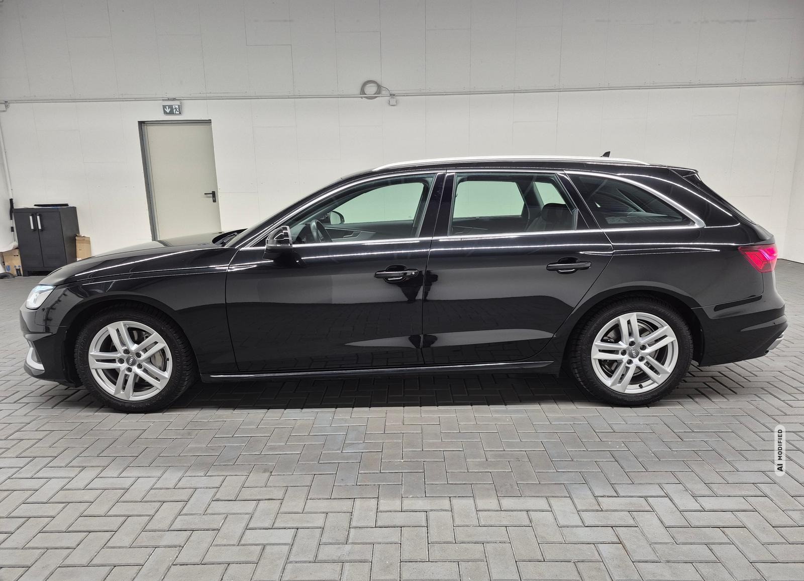 Audi A4 Avant LED/Navi/DAB/ACC/AHK/elH/SHZ/PDC/17-LM