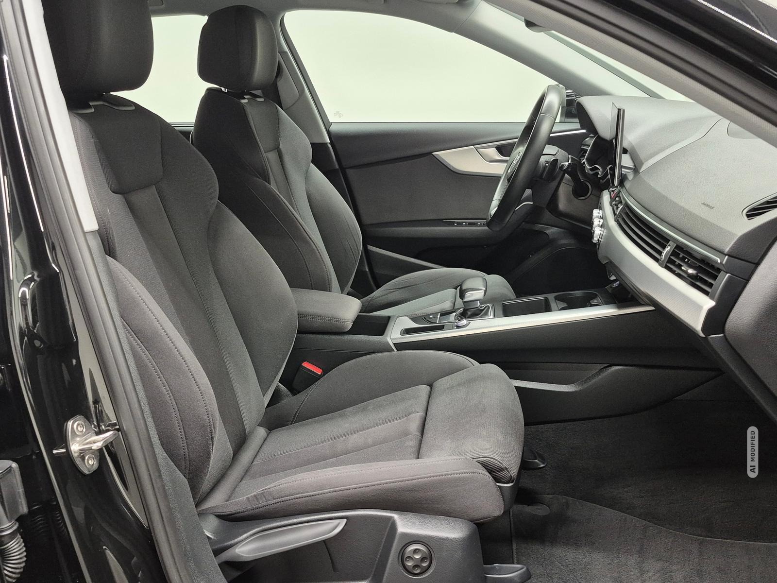 Audi A4 Avant LED/Navi/DAB/ACC/AHK/elH/SHZ/PDC/17-LM