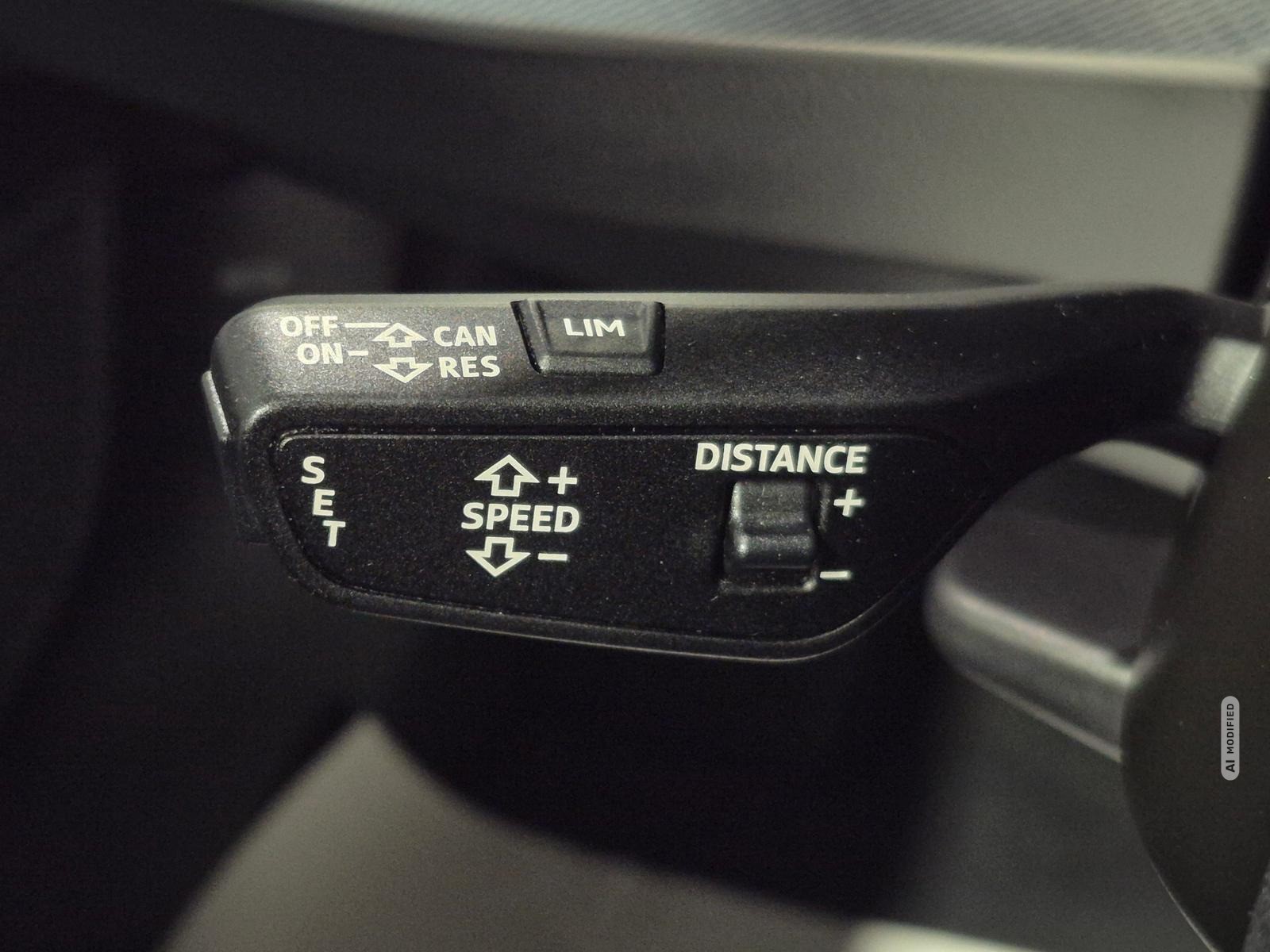 Audi A4 Avant LED/Navi/DAB/ACC/AHK/elH/SHZ/PDC/17-LM