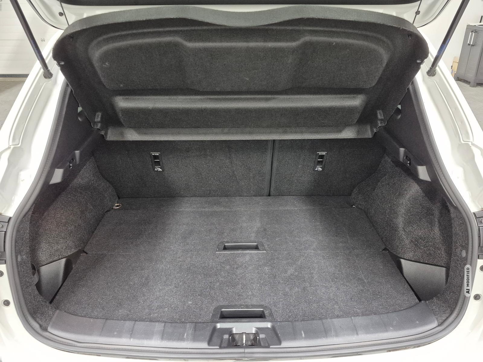 Nissan Qashqai Black Edition LED/Navi/360°/SHZ/AHK/19LM