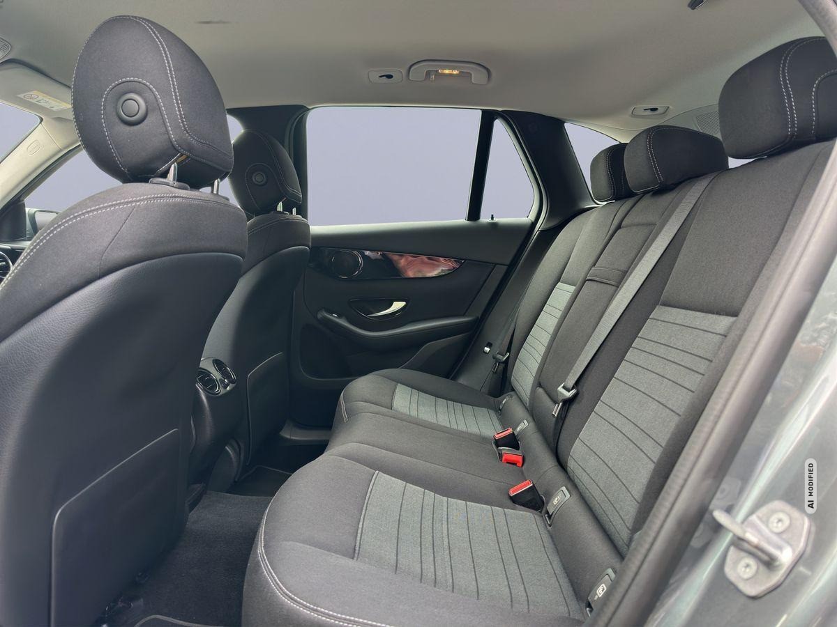 Mercedes-Benz GLC 250 d 4Matic LED/AHK/Kam/Navi/SHZ/ACC