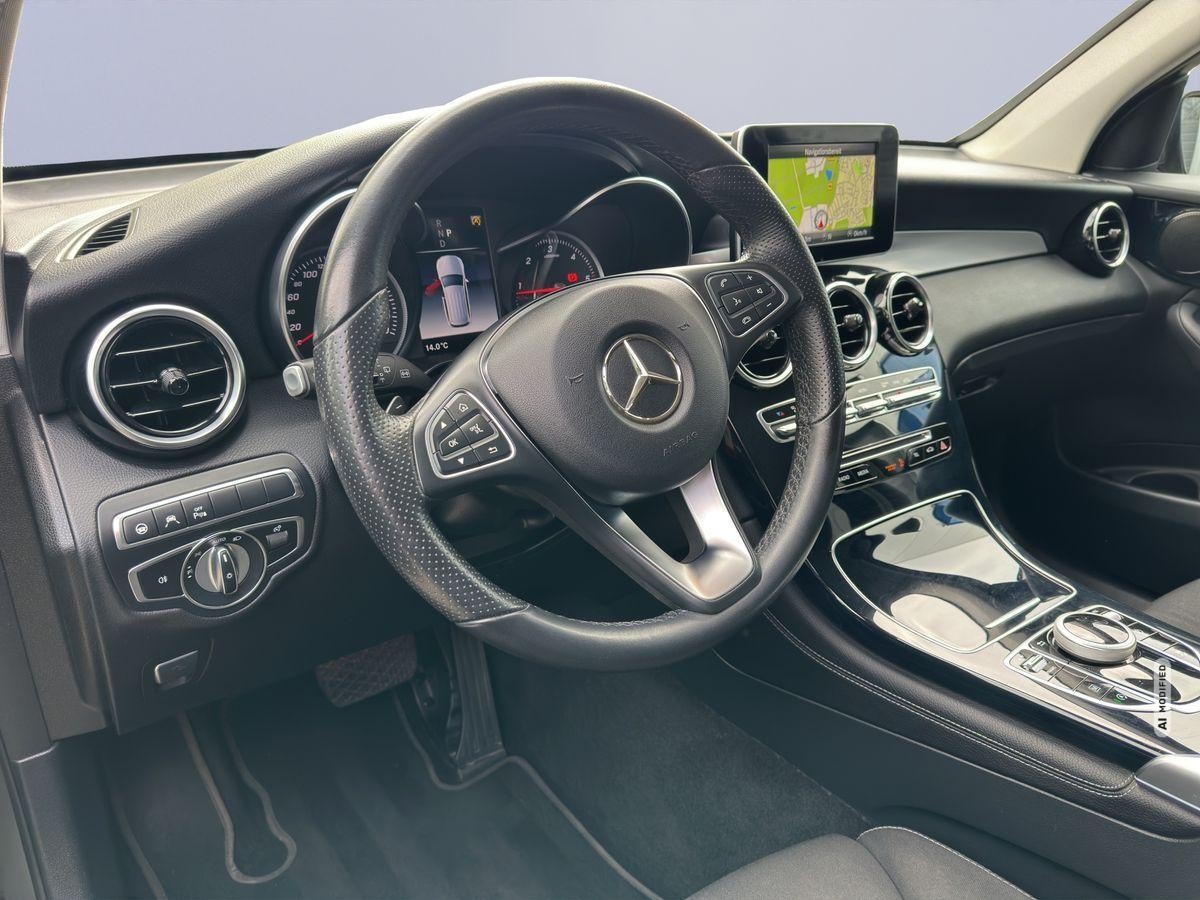 Mercedes-Benz GLC 250 d 4Matic LED/AHK/Kam/Navi/SHZ/ACC