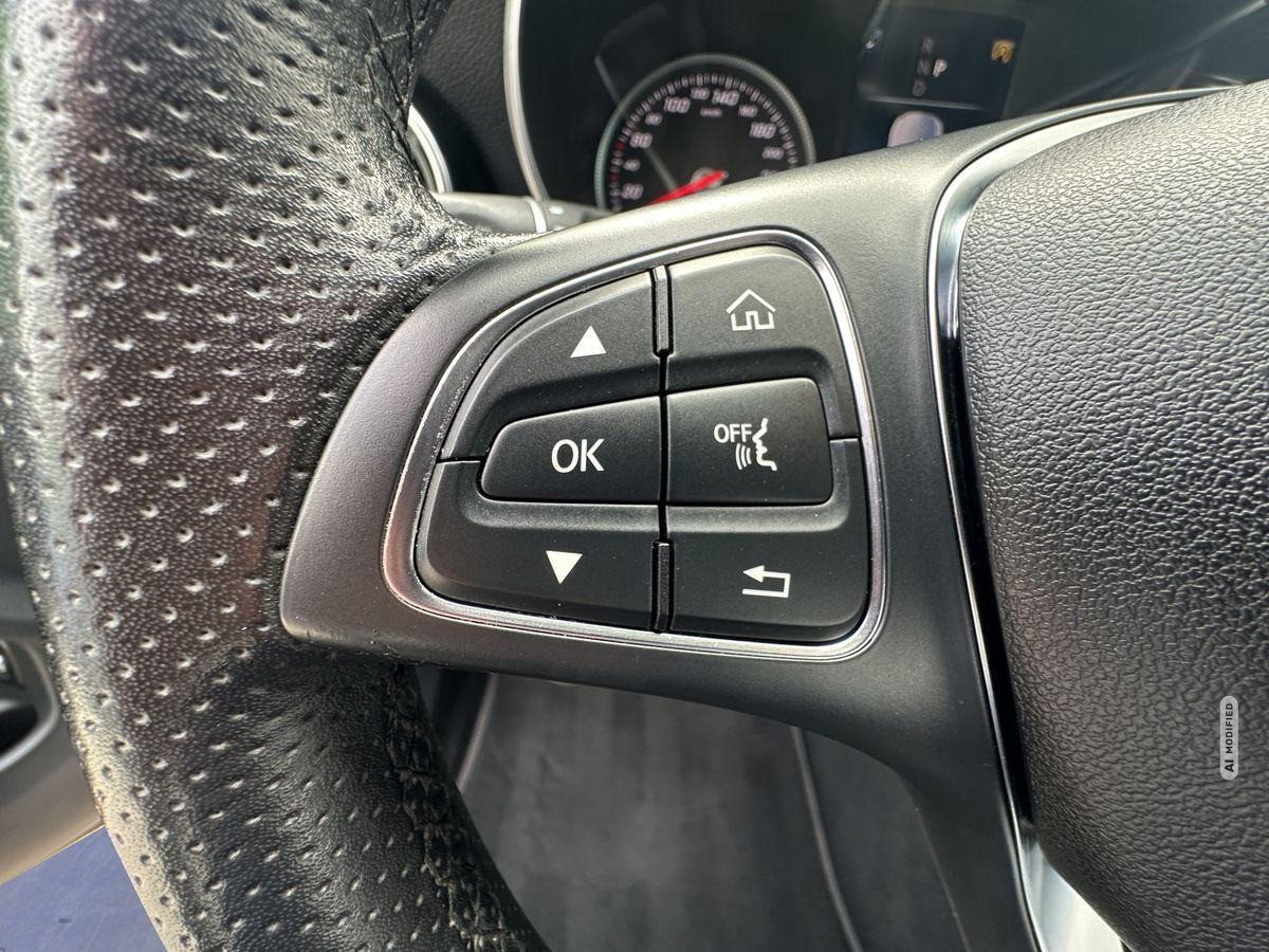 Mercedes-Benz GLC 250 d 4Matic LED/AHK/Kam/Navi/SHZ/ACC