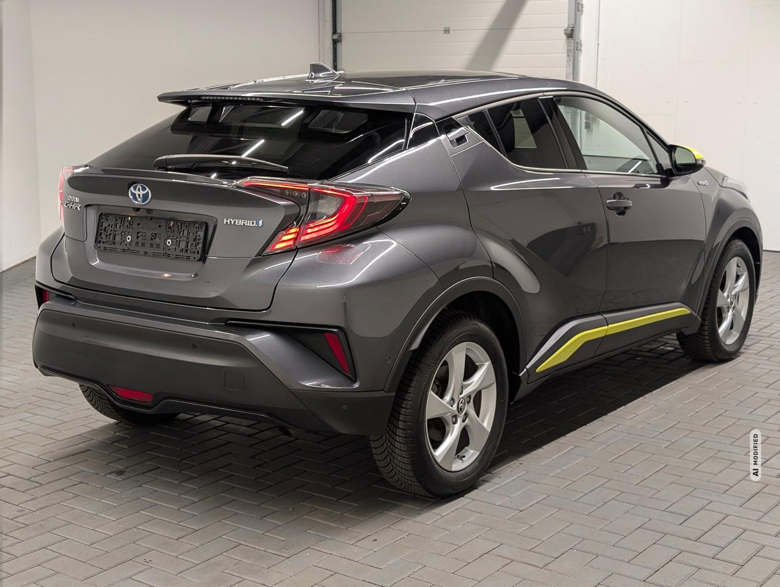 Toyota C-HR Hybrid Team D LED/Navi/SHZ/LHZ/Kam/ACC/17LM