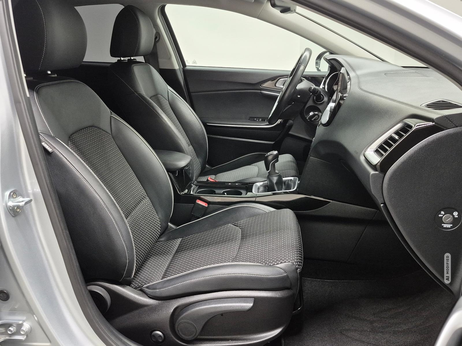 Kia XCeed Vision LED/Carplay/SHZ/LHZ/Kam/Tempom/18LM