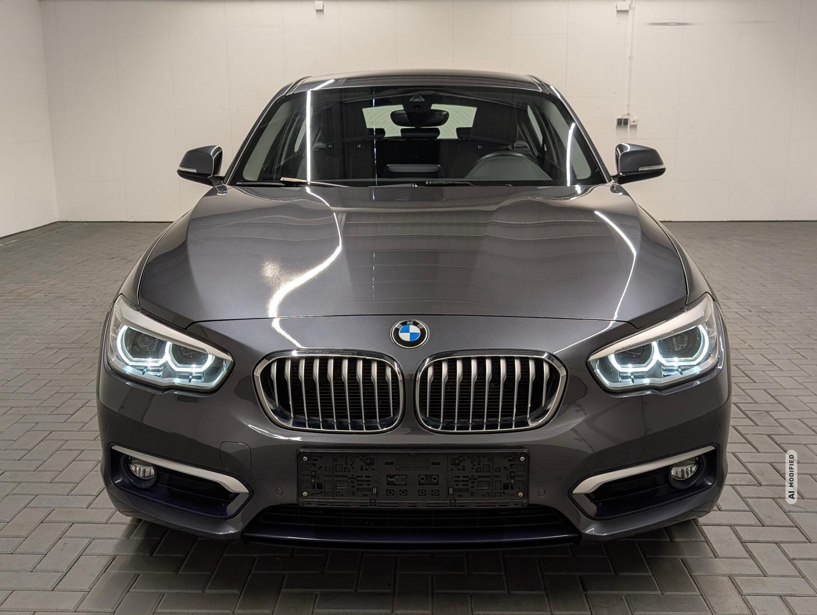 BMW 118 d xDrive Urban Line LED/Navi/SHZ/Kam/GRA/17LM