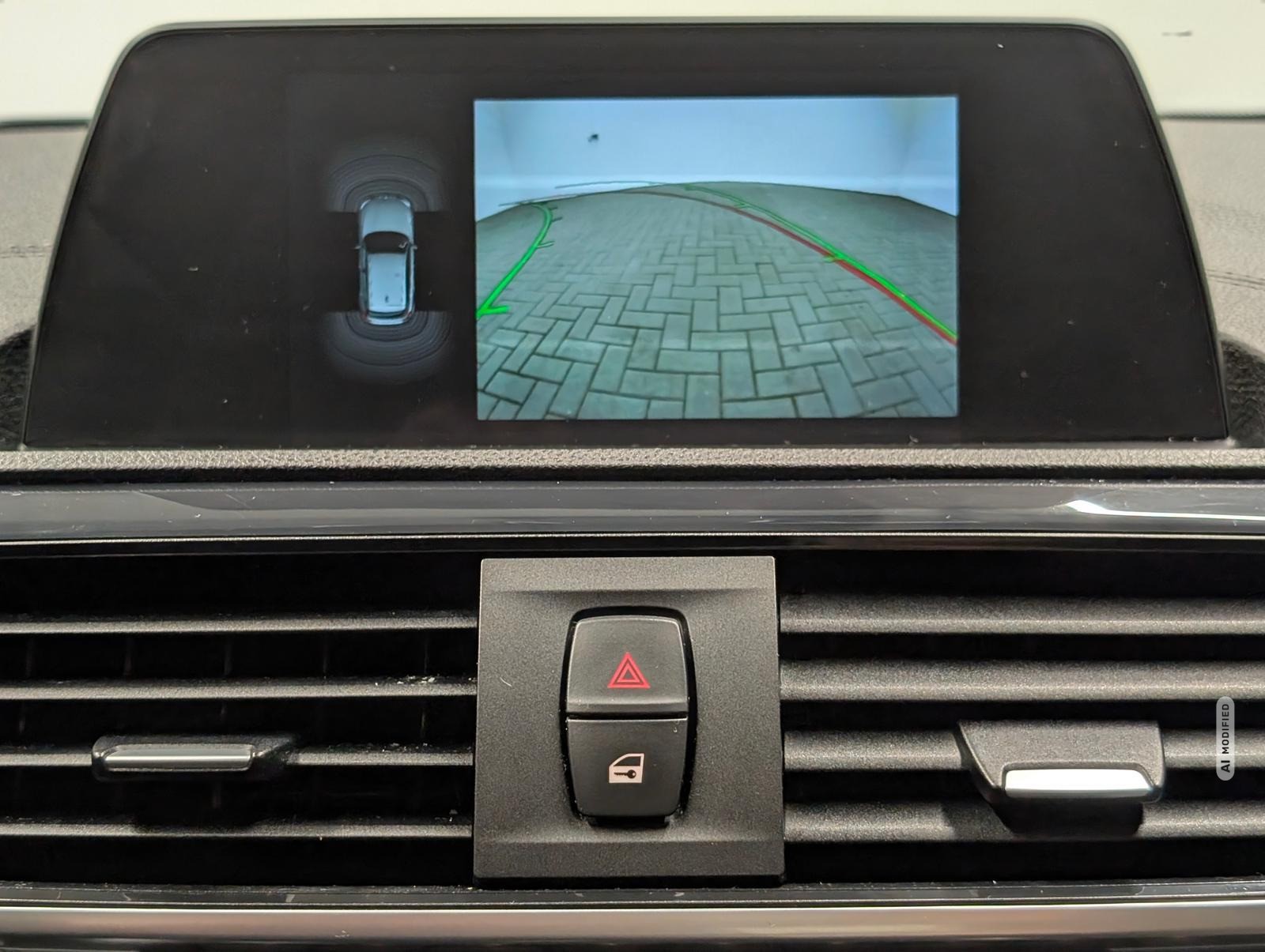 BMW 118 d xDrive Urban Line LED/Navi/SHZ/Kam/GRA/17LM
