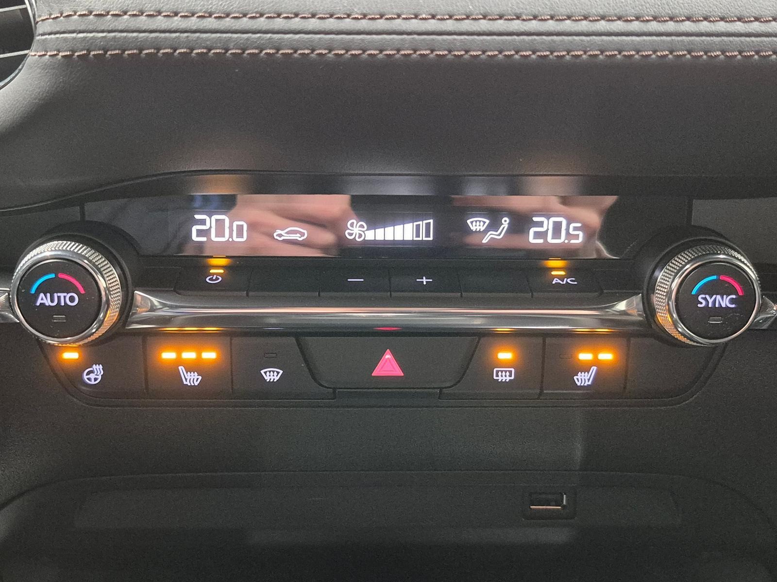 Mazda 3 Selection ALH/Navi/ACC/SHZ/60°/HUD/BOSE/18-LM