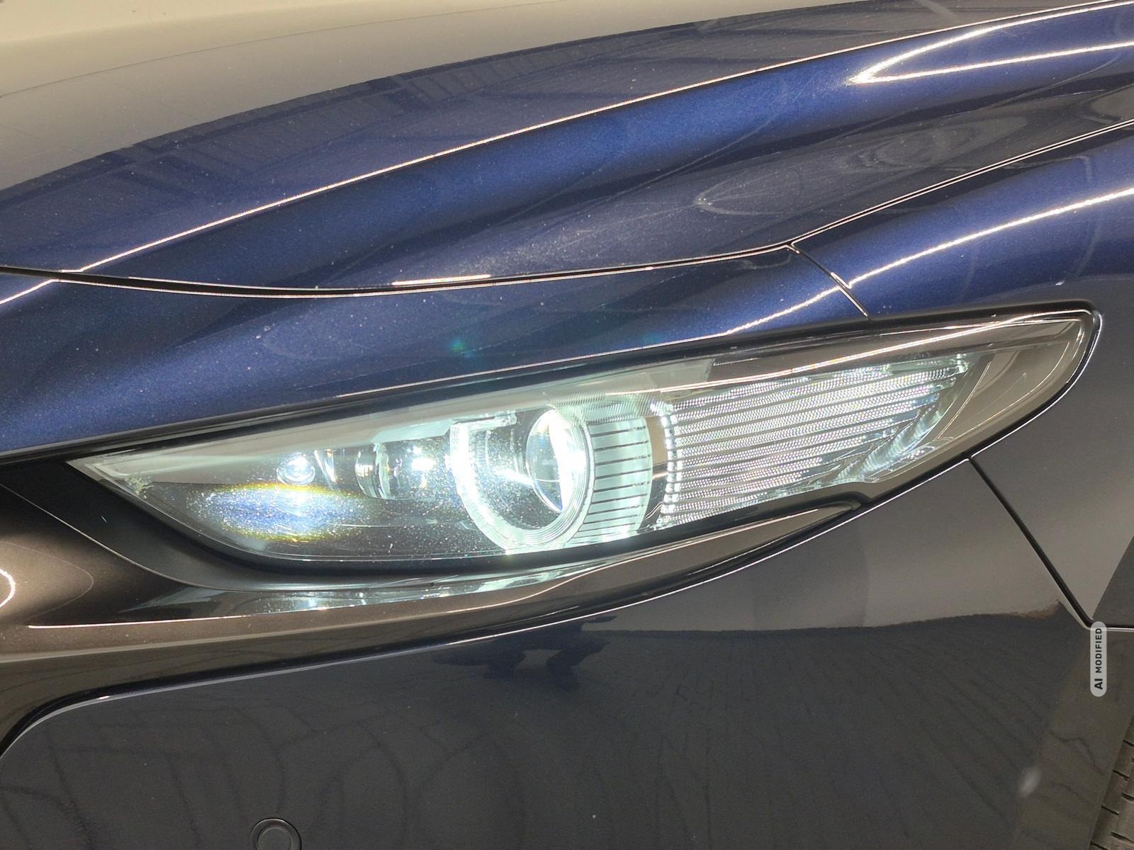 Mazda 3 Selection ALH/Navi/ACC/SHZ/60°/HUD/BOSE/18-LM