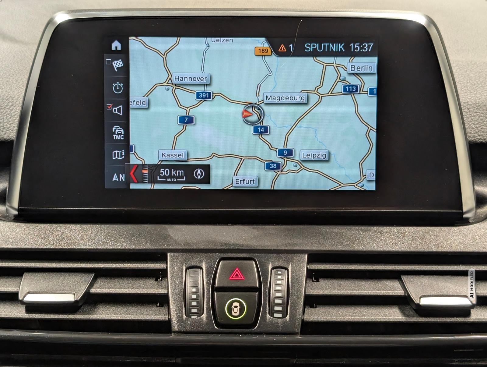 BMW 218 Active Tourer 218i Active Tourer LED/Navi/SHZ/PDC/elH/17-LM