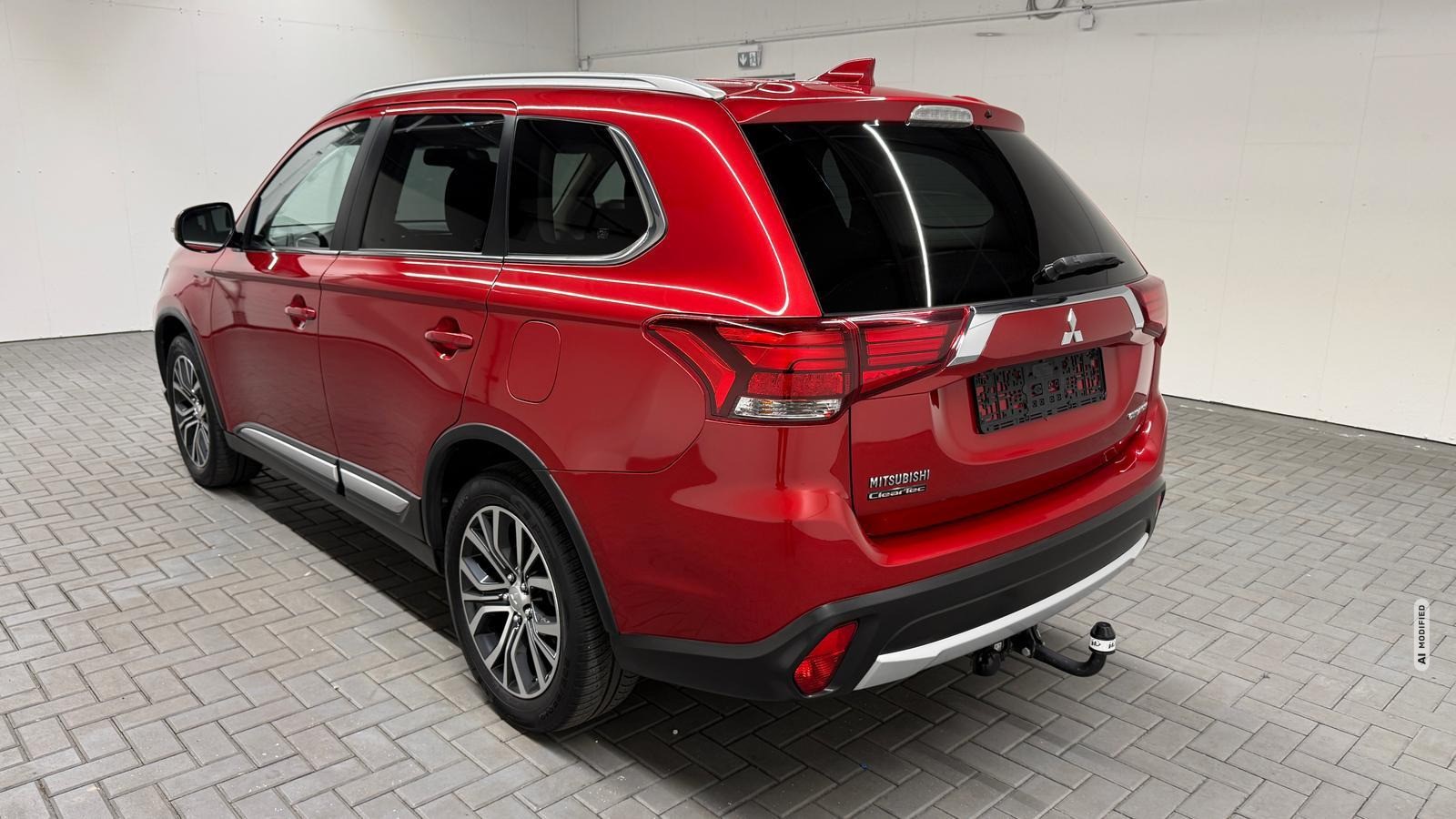 Mitsubishi Outlander DAB/Carplay/SHZ/Kam/AHK/Tempom./18-LM