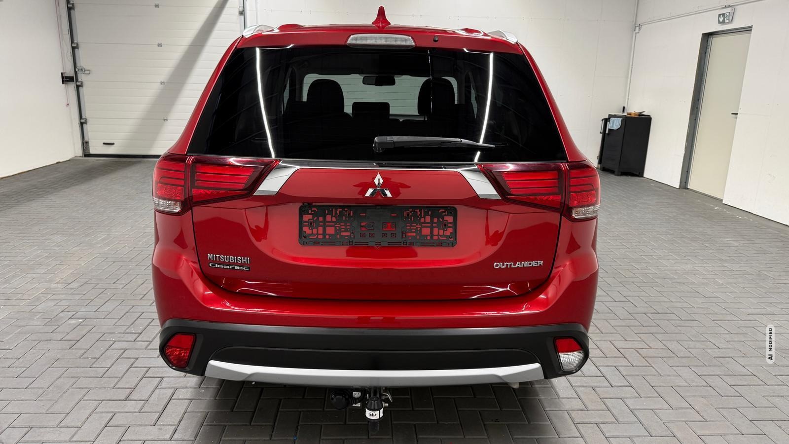 Mitsubishi Outlander DAB/Carplay/SHZ/Kam/AHK/Tempom./18-LM