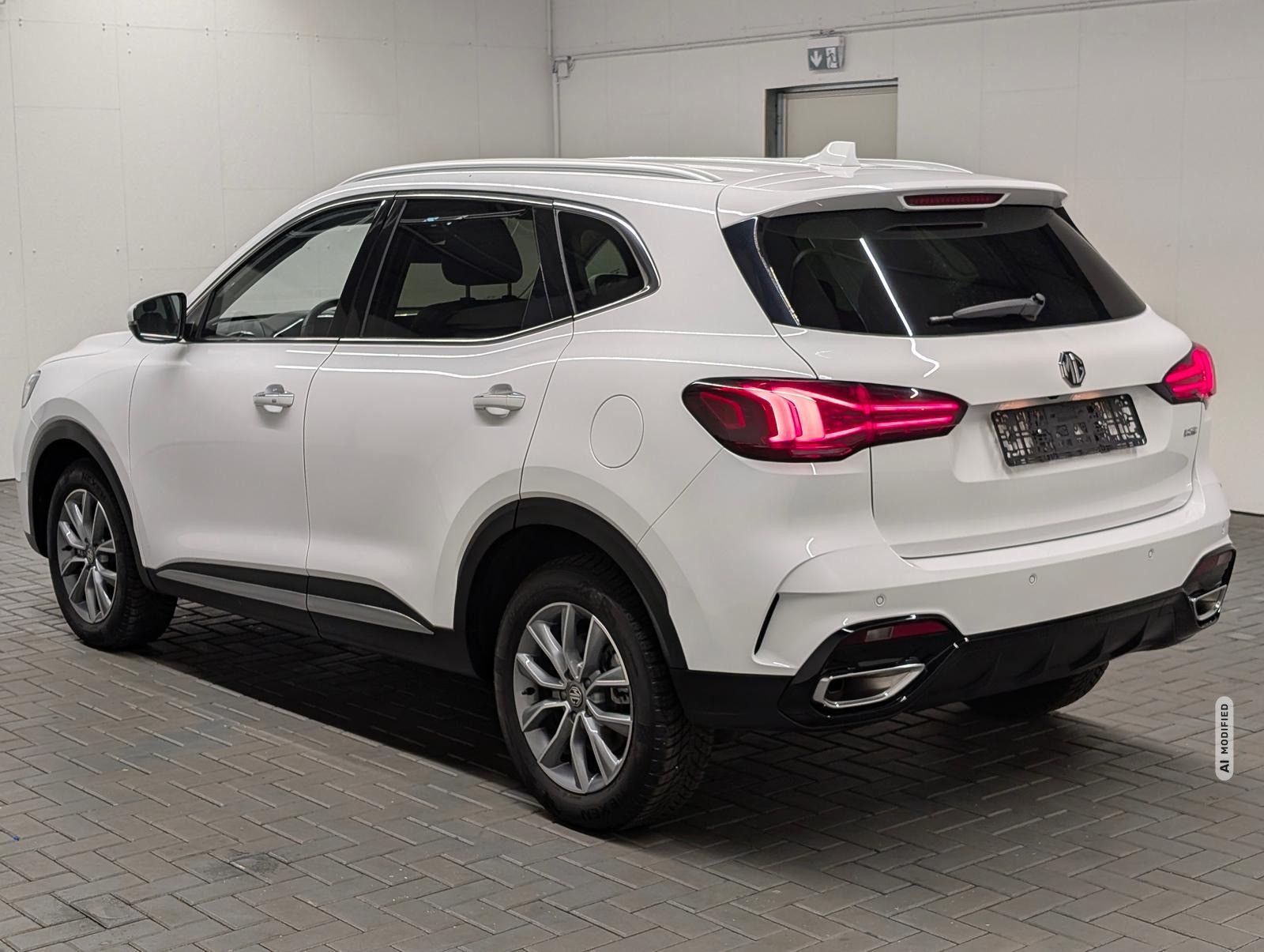 MG HS Luxury LED/Navi/DAB/SHZ/Kam/ACC/Keyl./17-LM
