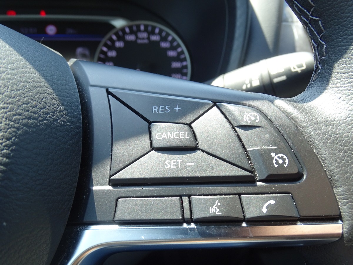 Nissan Juke 1.0 DIG-T N-Connecta (Start/Stopp) (EURO 6d)