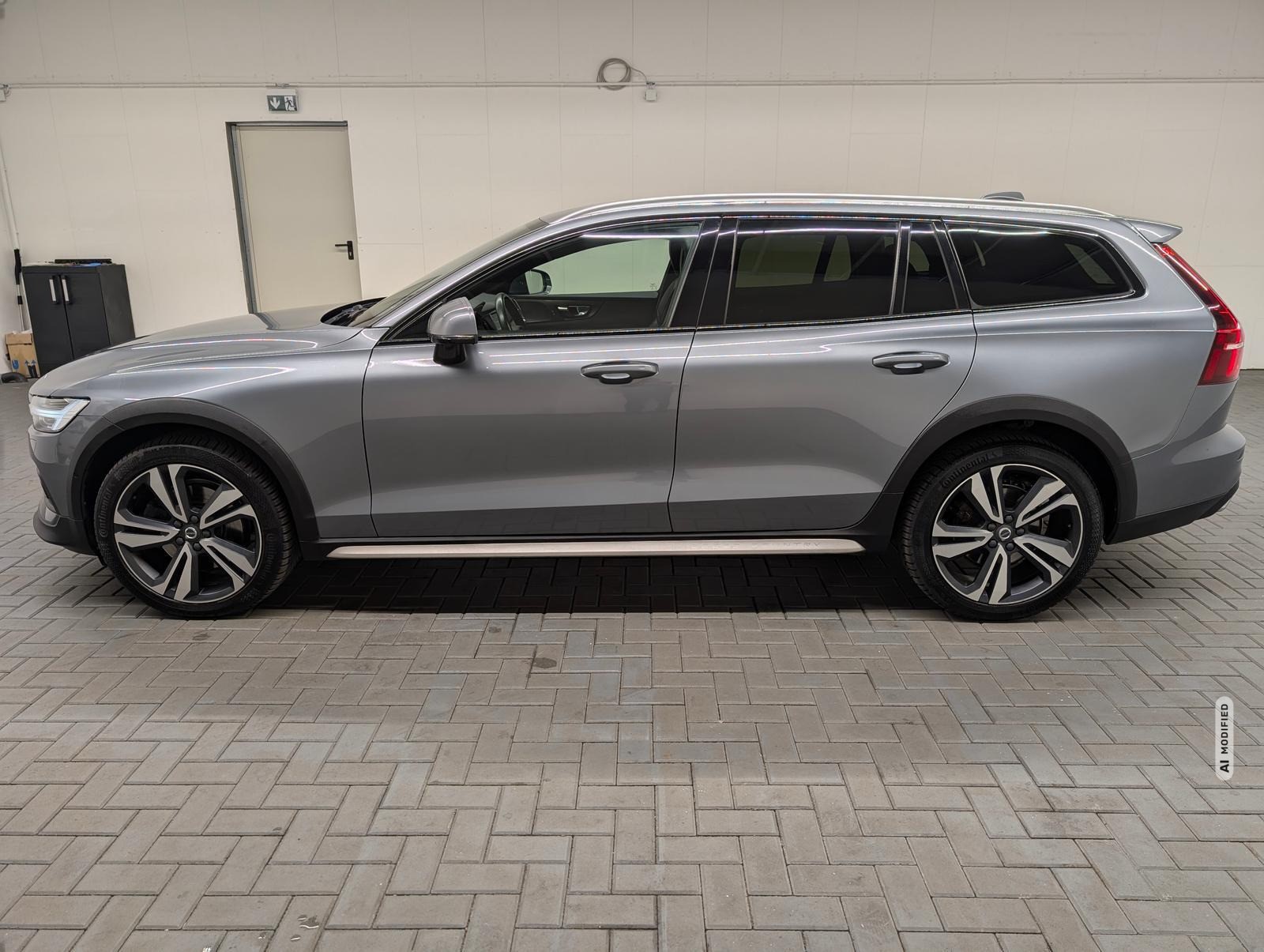 Volvo V60 Cross Country Pro AWD LED/Navi/H.-K./AHK/elH