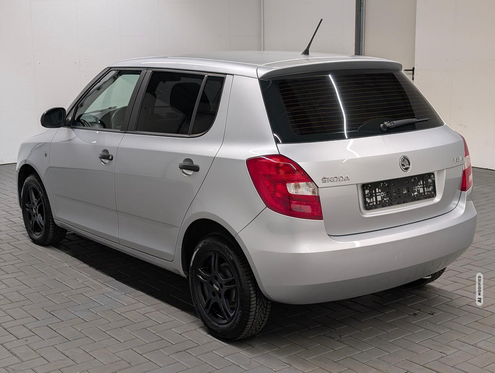 Skoda Fabia Klima/Radio-CD/AUX/14-LM