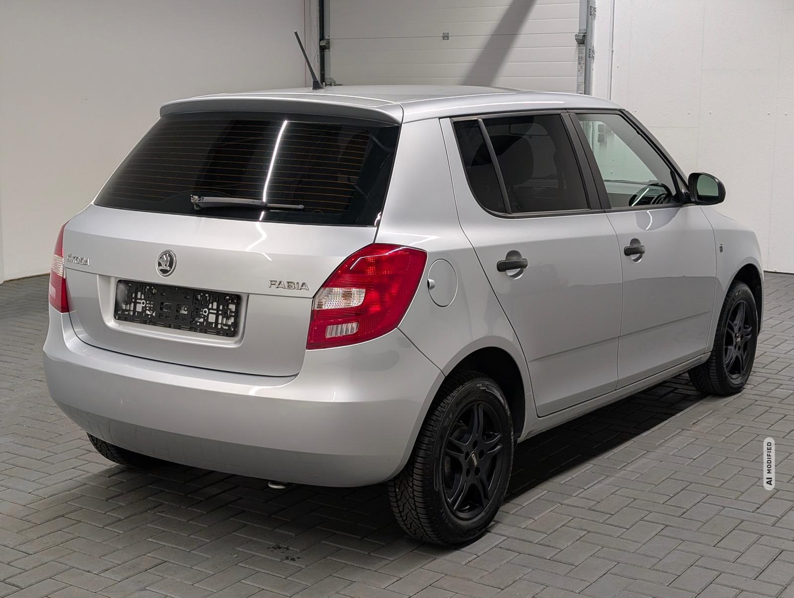 Skoda Fabia Klima/Radio-CD/AUX/14-LM
