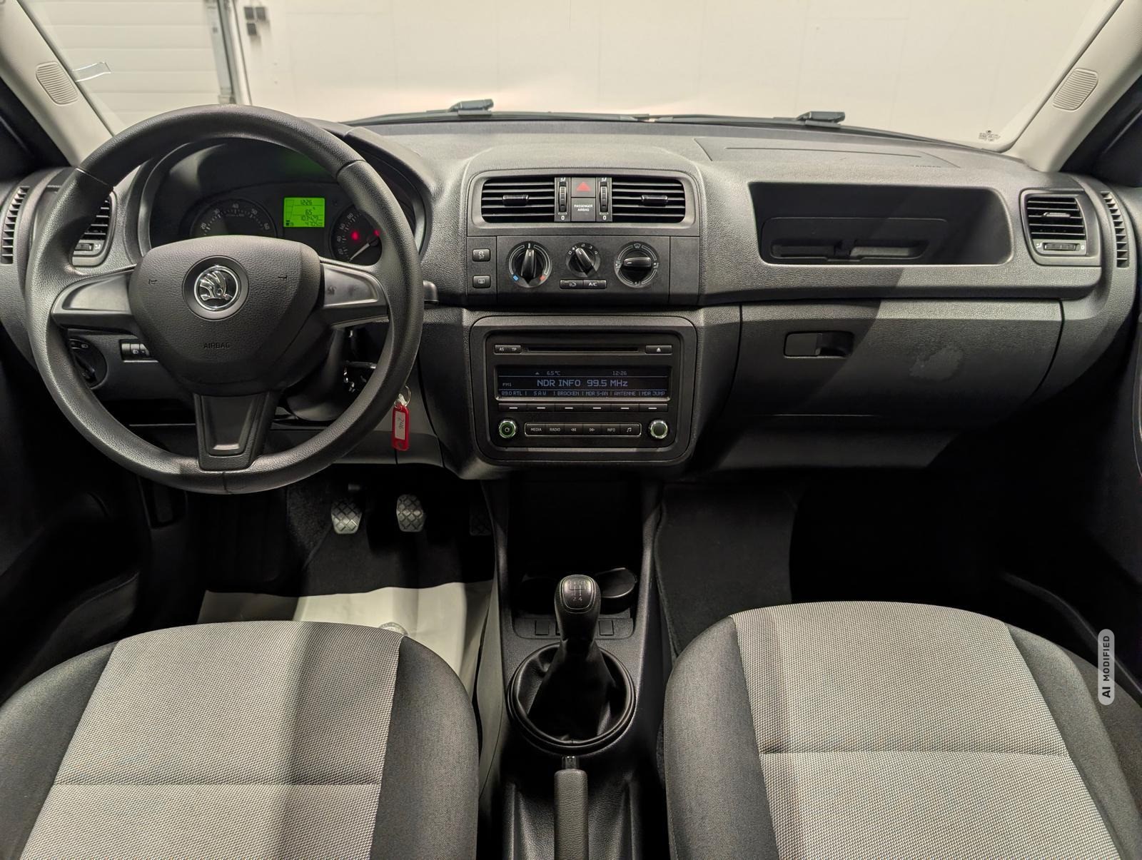Skoda Fabia Klima/Radio-CD/AUX/14-LM