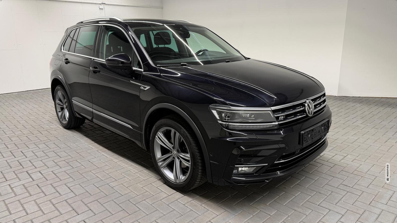 Volkswagen Tiguan 4M Highline R-Line LED/Nav/ACC/Kam/elHeck