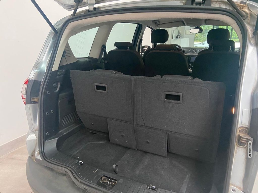 Ford S-Max Business 7-Sitzer Sitzheizung Navi PDC