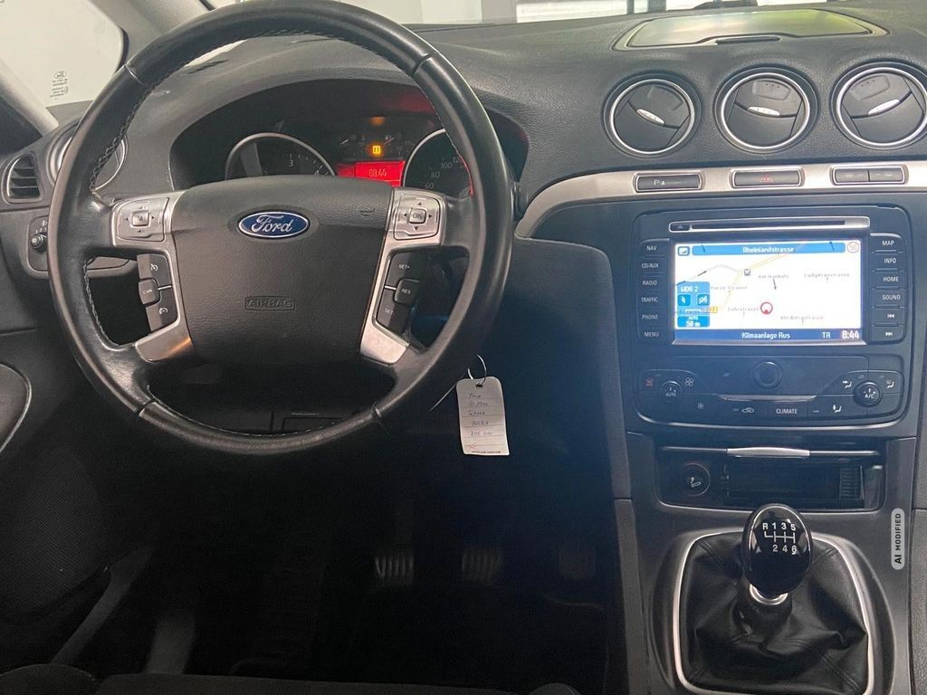 Ford S-Max Business 7-Sitzer Sitzheizung Navi PDC