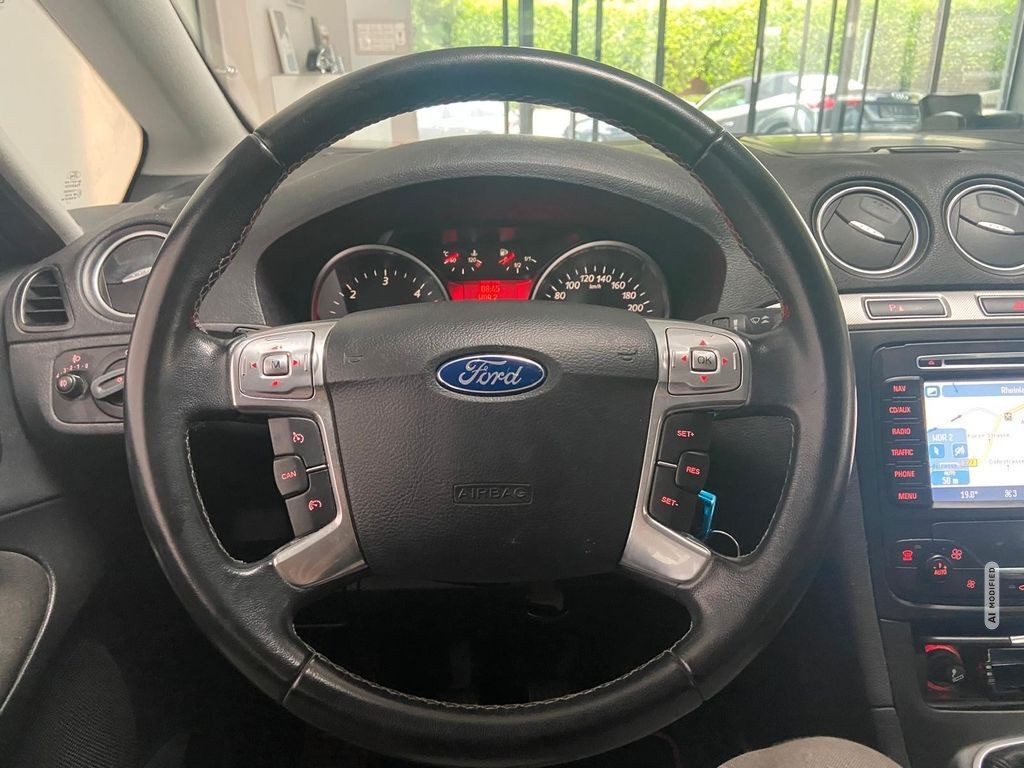 Ford S-Max Business 7-Sitzer Sitzheizung Navi PDC