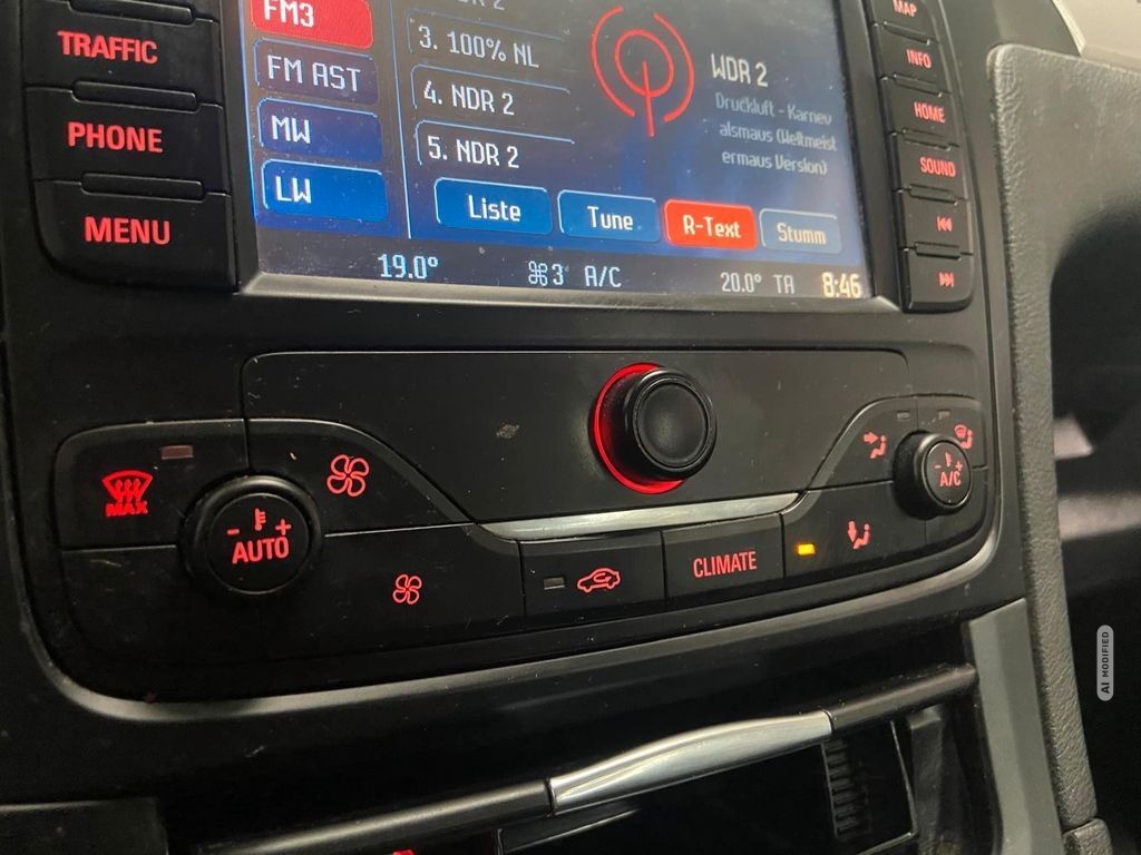 Ford S-Max Business 7-Sitzer Sitzheizung Navi PDC