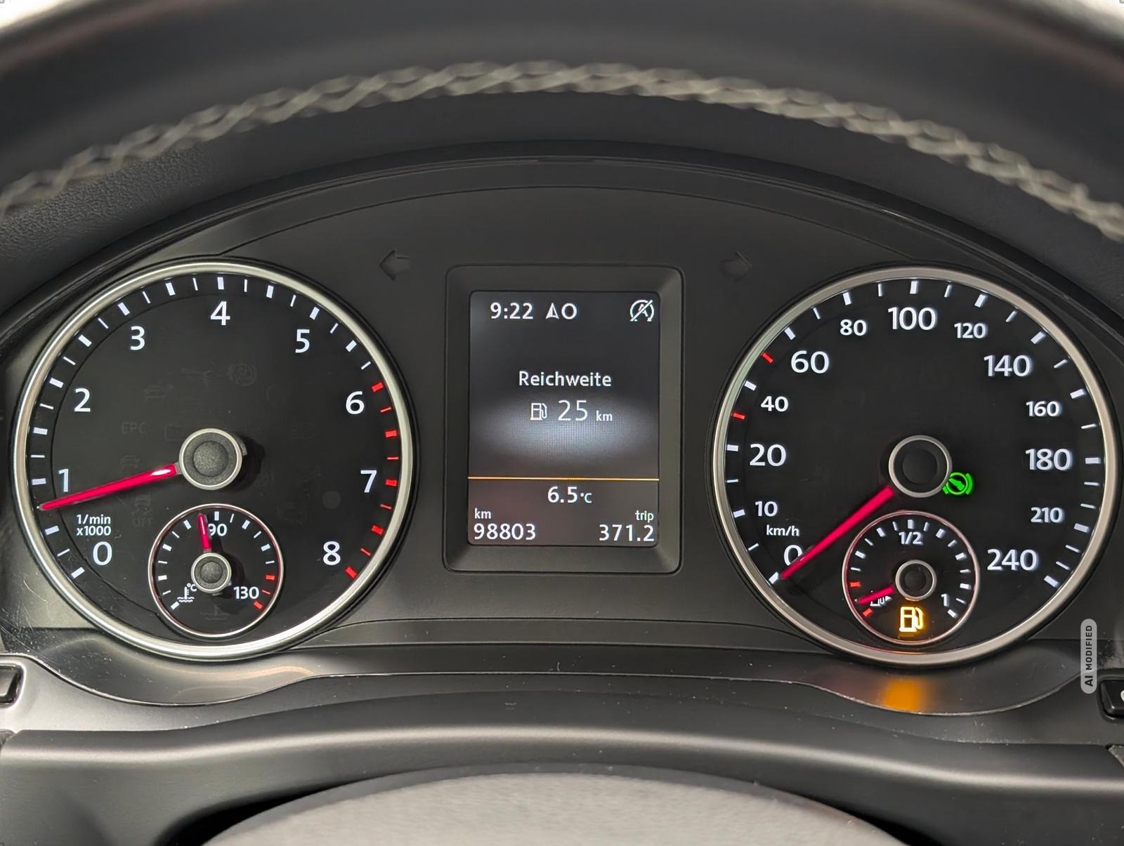 Volkswagen Tiguan Lounge Navi/AHK/SHZ/Parkass./Kam/GRA/17LM