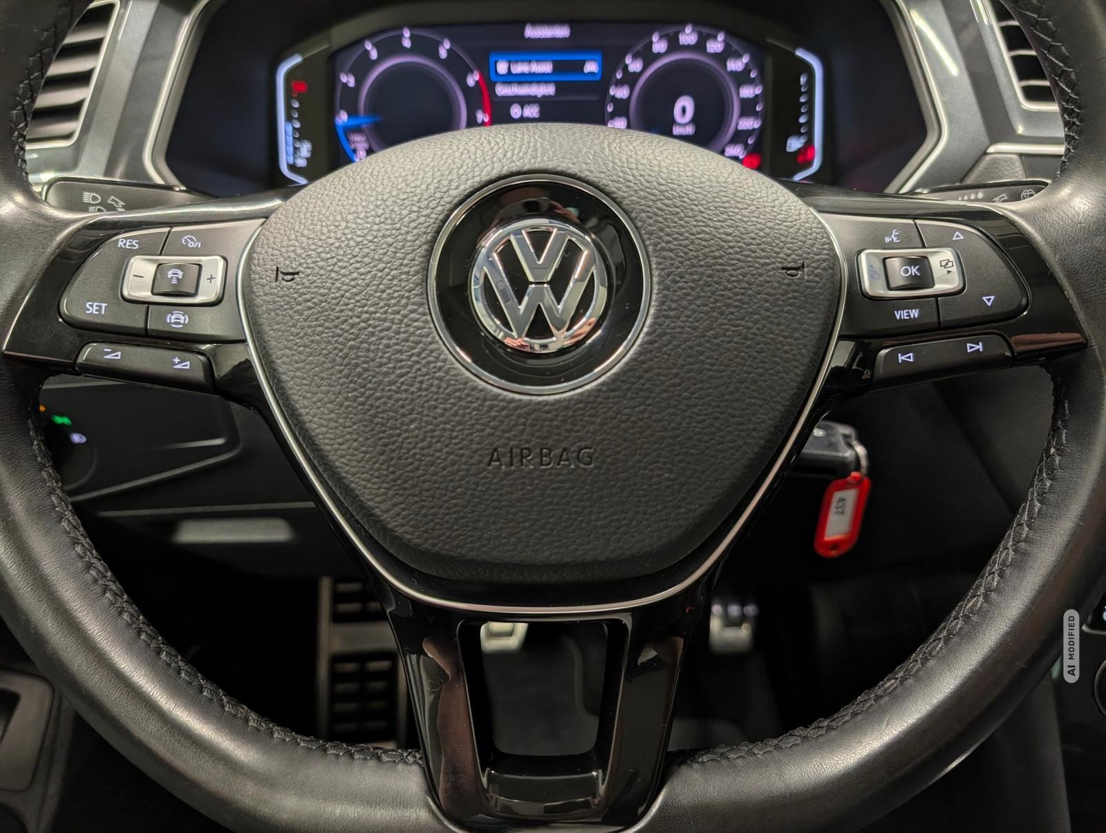 Volkswagen Tiguan IQ.Drive LED/Navi/Pano/SHZ/Kam/elH/18-LM