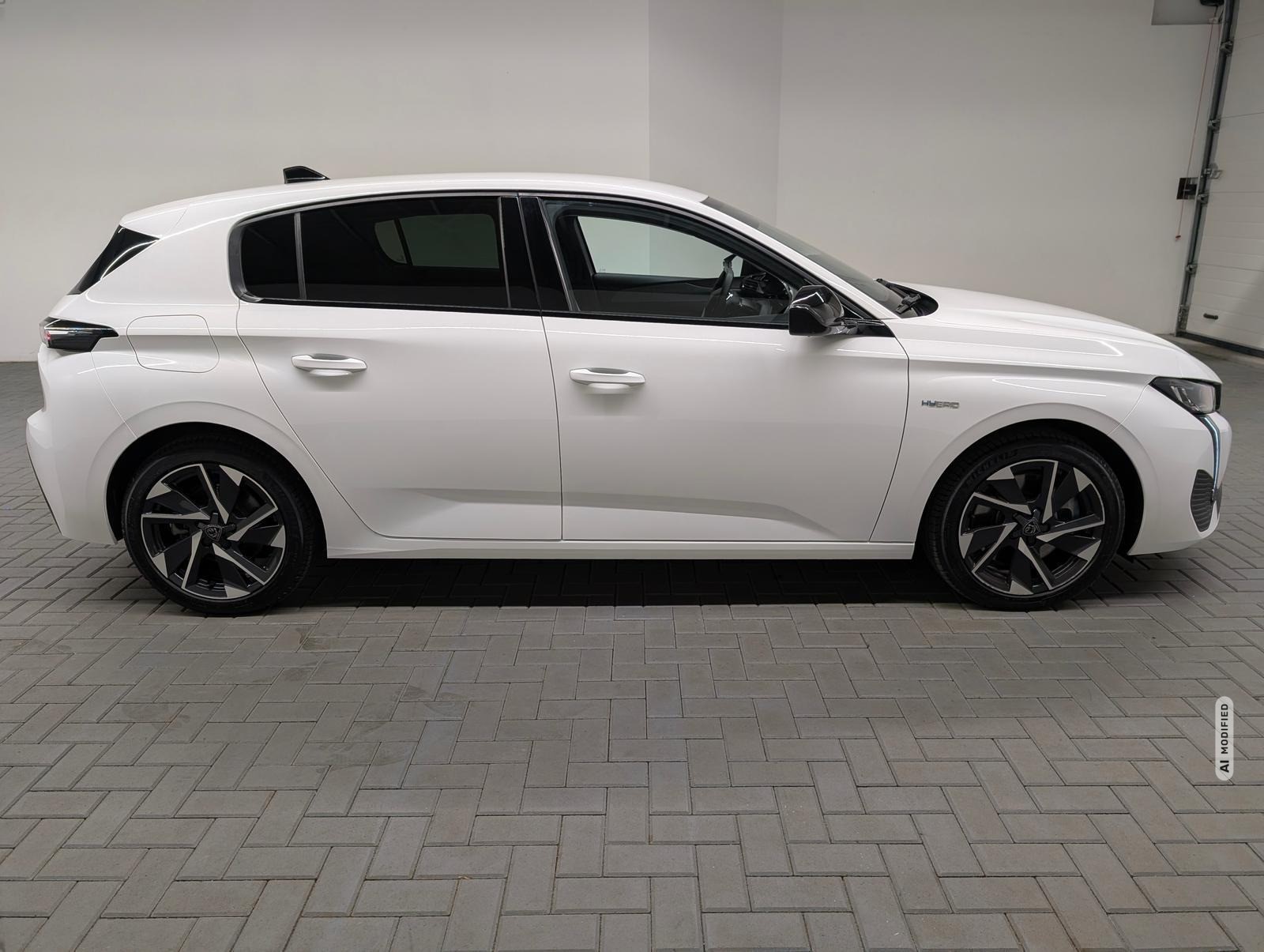 Peugeot 308 Hybrid Allure LED/360°Kam/ACC/SHZ/Navi/18-LM