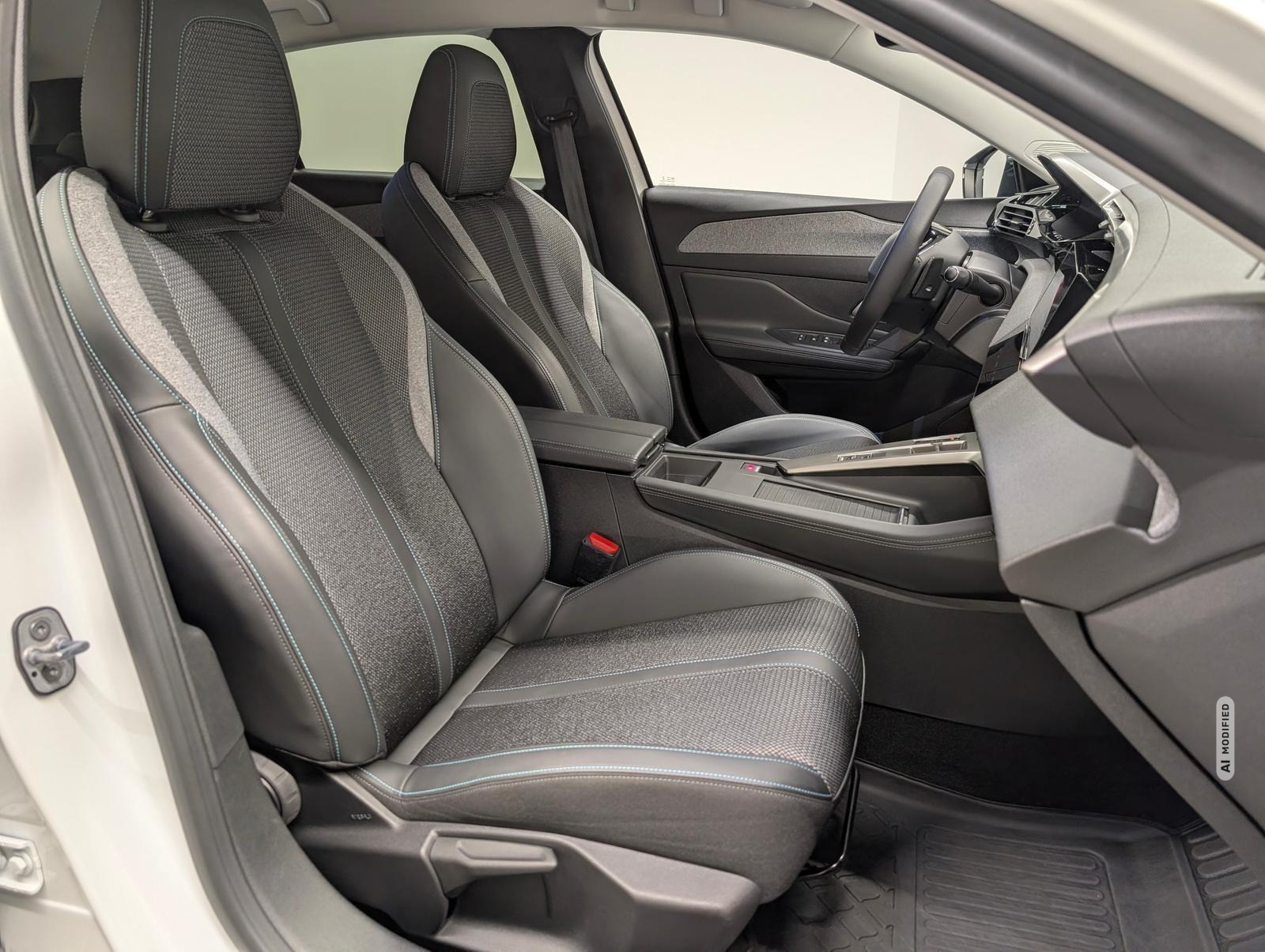 Peugeot 308 Hybrid Allure LED/360°Kam/ACC/SHZ/Navi/18-LM