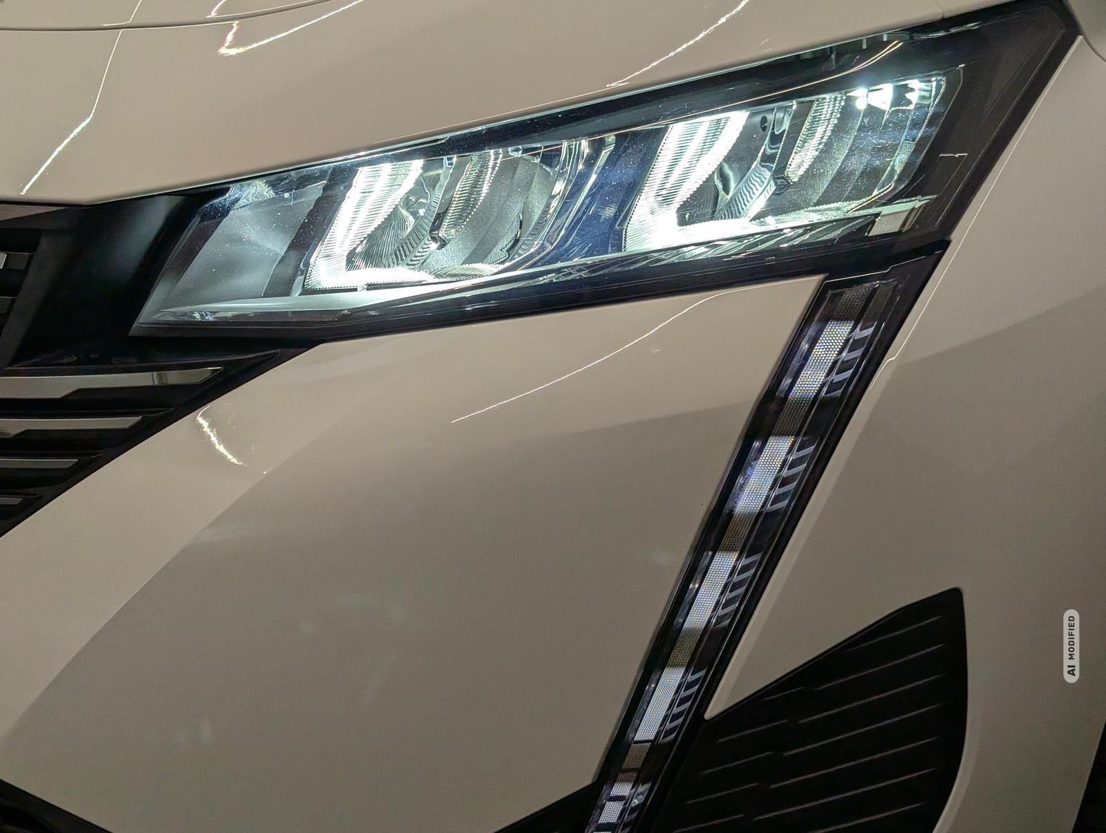 Peugeot 308 Hybrid Allure LED/360°Kam/ACC/SHZ/Navi/18-LM