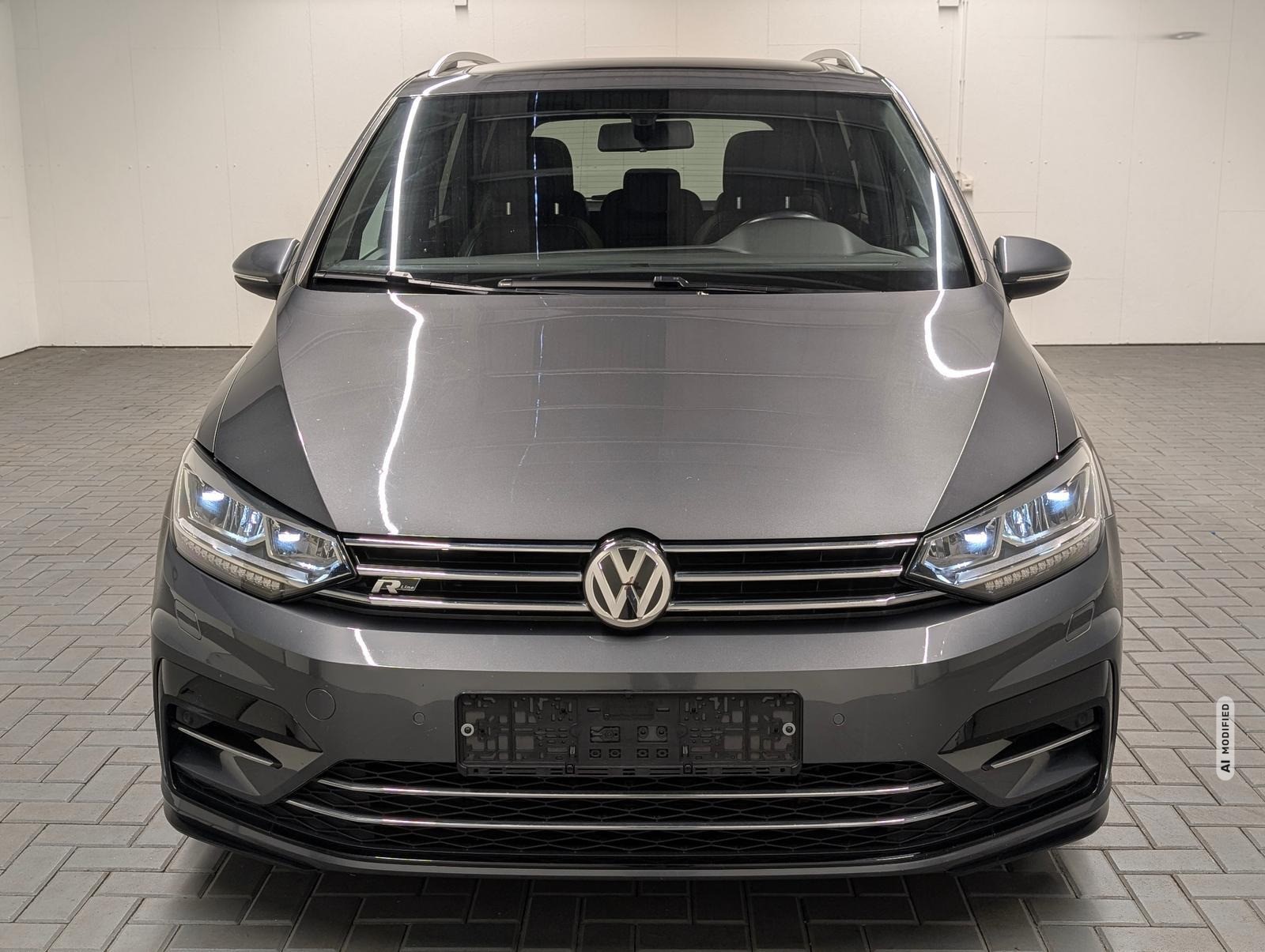 Volkswagen Touran Highline R-Line LED/Leder/Pano/ACC/Navi