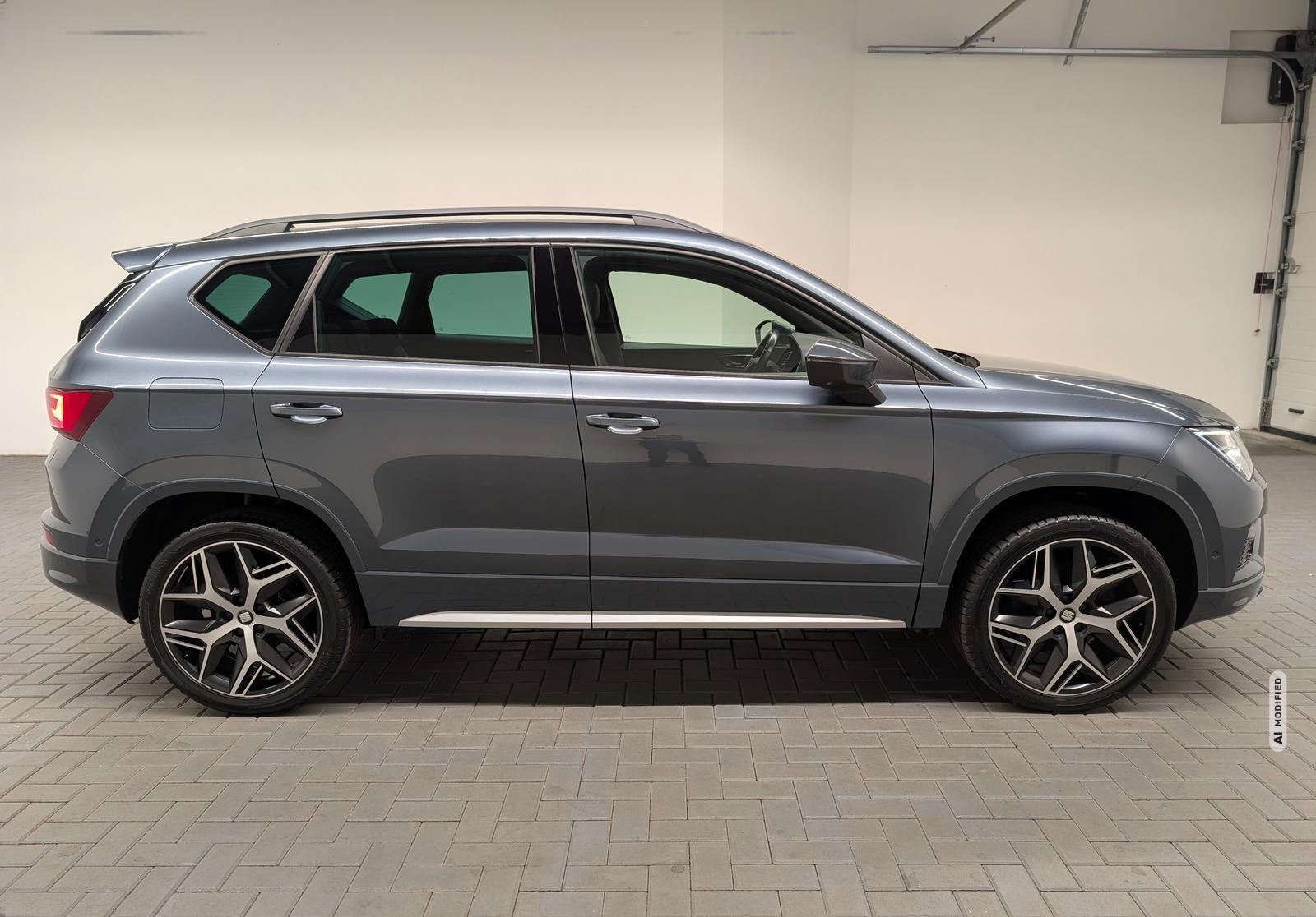 Seat Ateca 4Drive FR LED/Navi/Pano/AHK/SHZ/Kam/19-LM