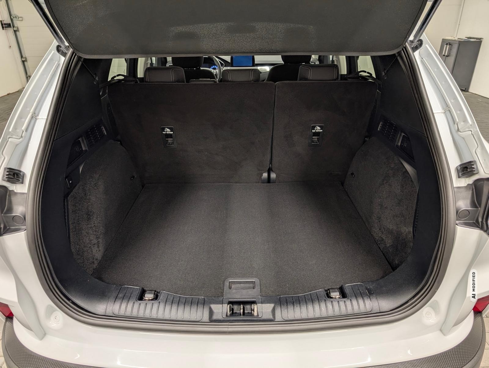 Ford Kuga Titanium Navi/SHZ/LHZ/FSH/Kam/Keyl/ACC/17LM