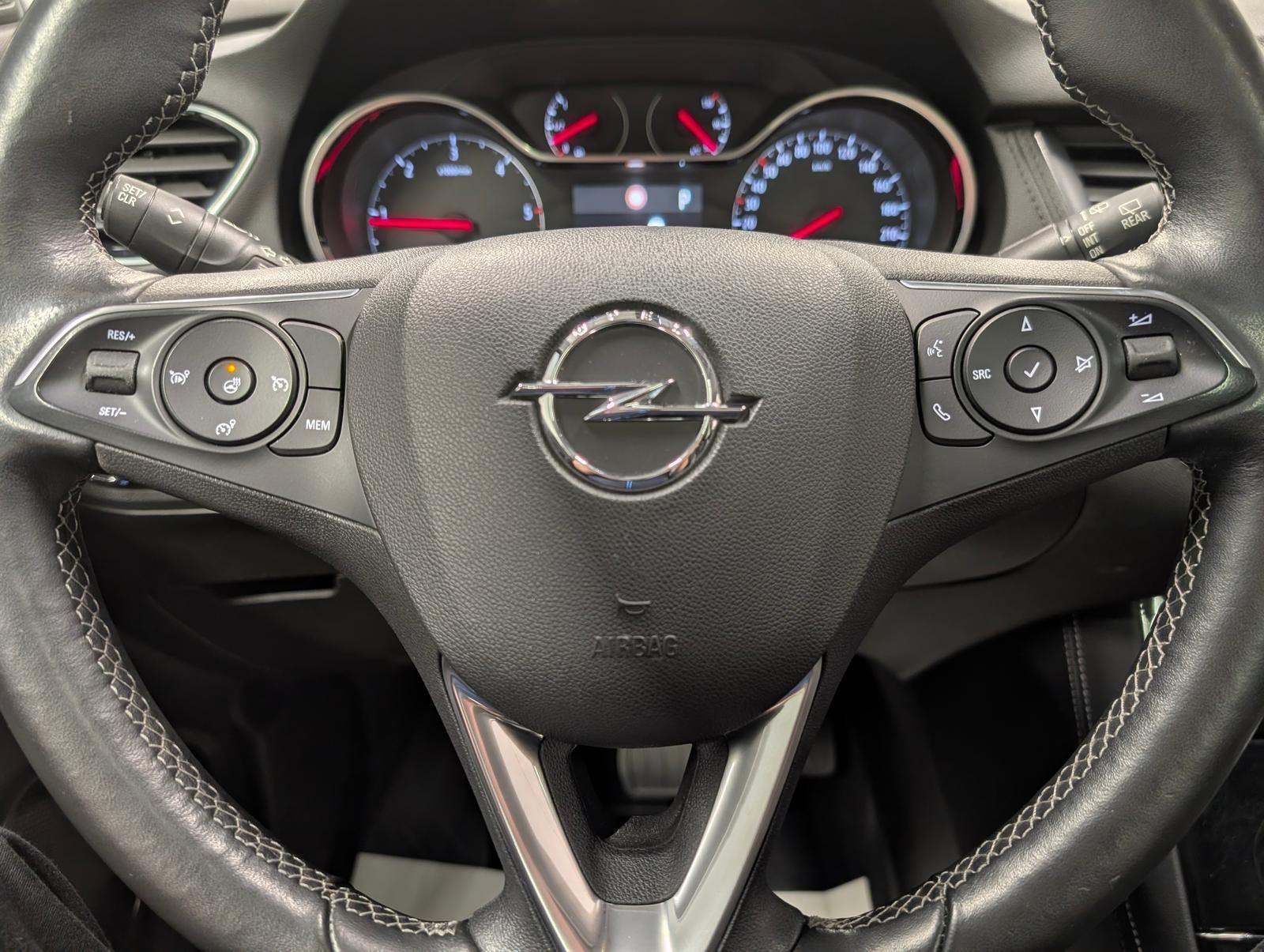 Opel Grandland X Innovation LED/Navi/Pano/AHK/elH/SHZ